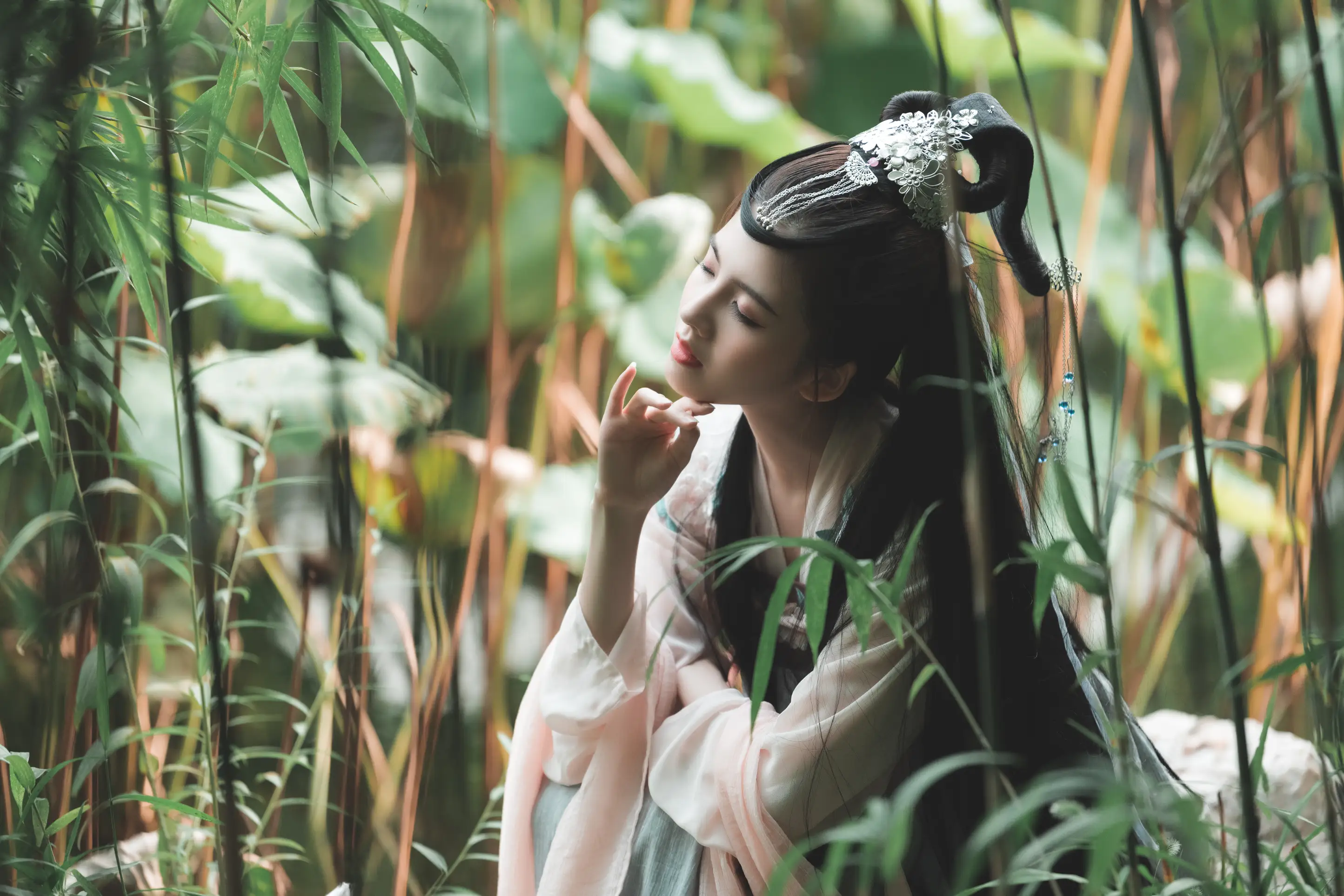 [艺图语] 2022.06.10 Vol.1142 – 莺歌 Dtifa丁小妮#[29P]-6