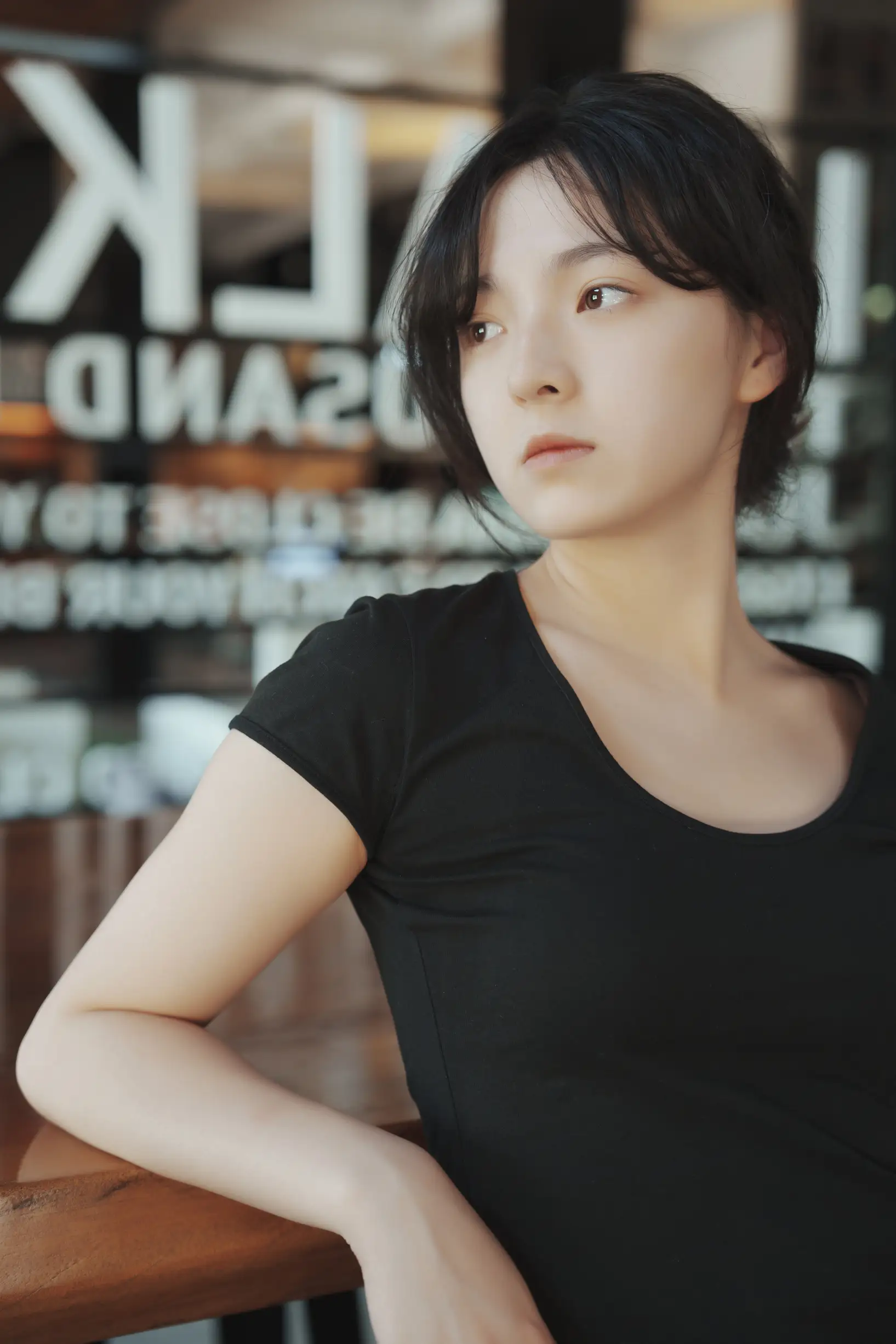 [艺图语] 2022.09.11 Vol.1924 – 咖啡屋里的素颜女孩 dudu#[32P]-6