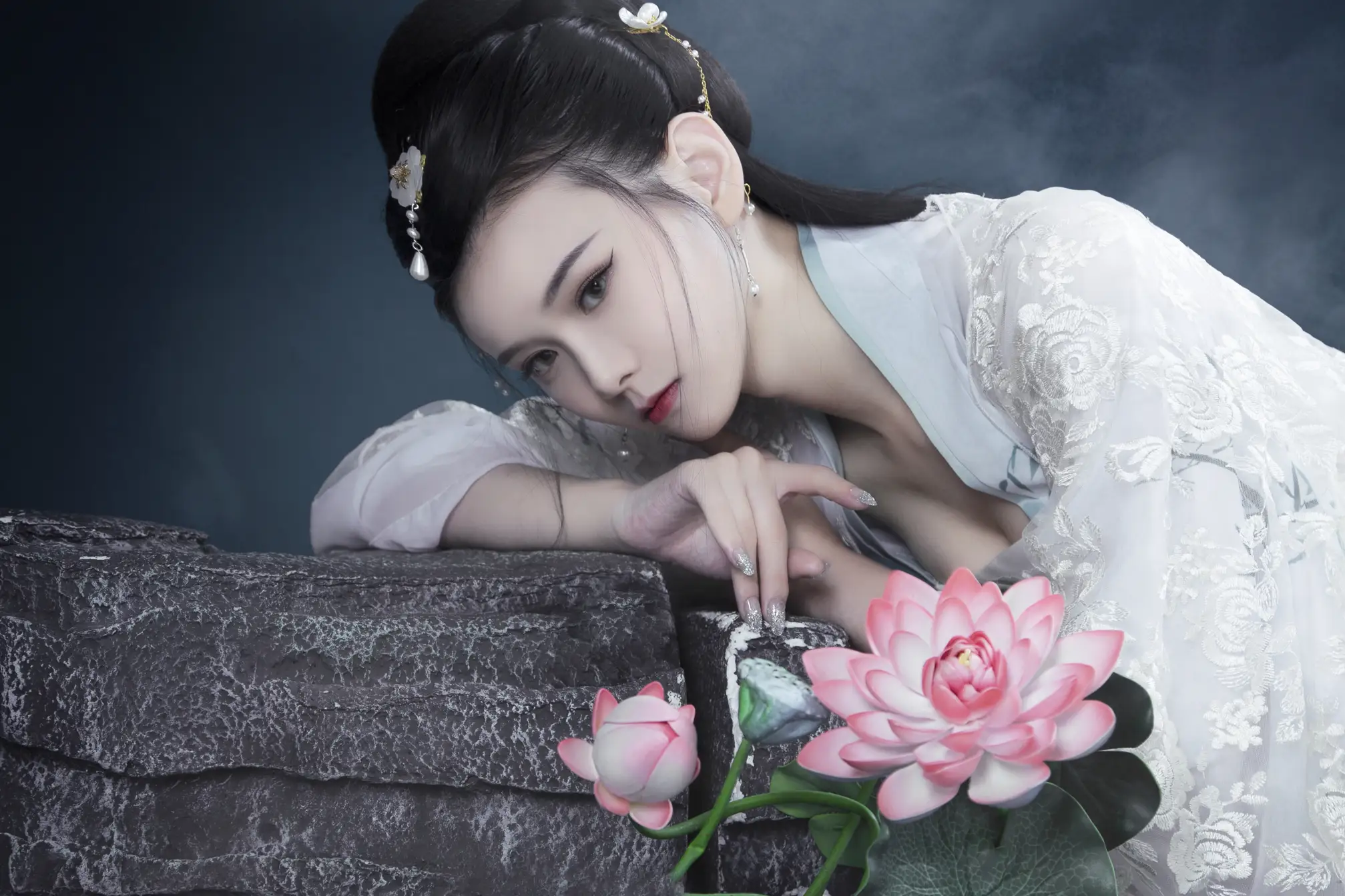 [艺图语] 2022.01.26 Vol.711 – 月中行 欣宝#[22P]-8