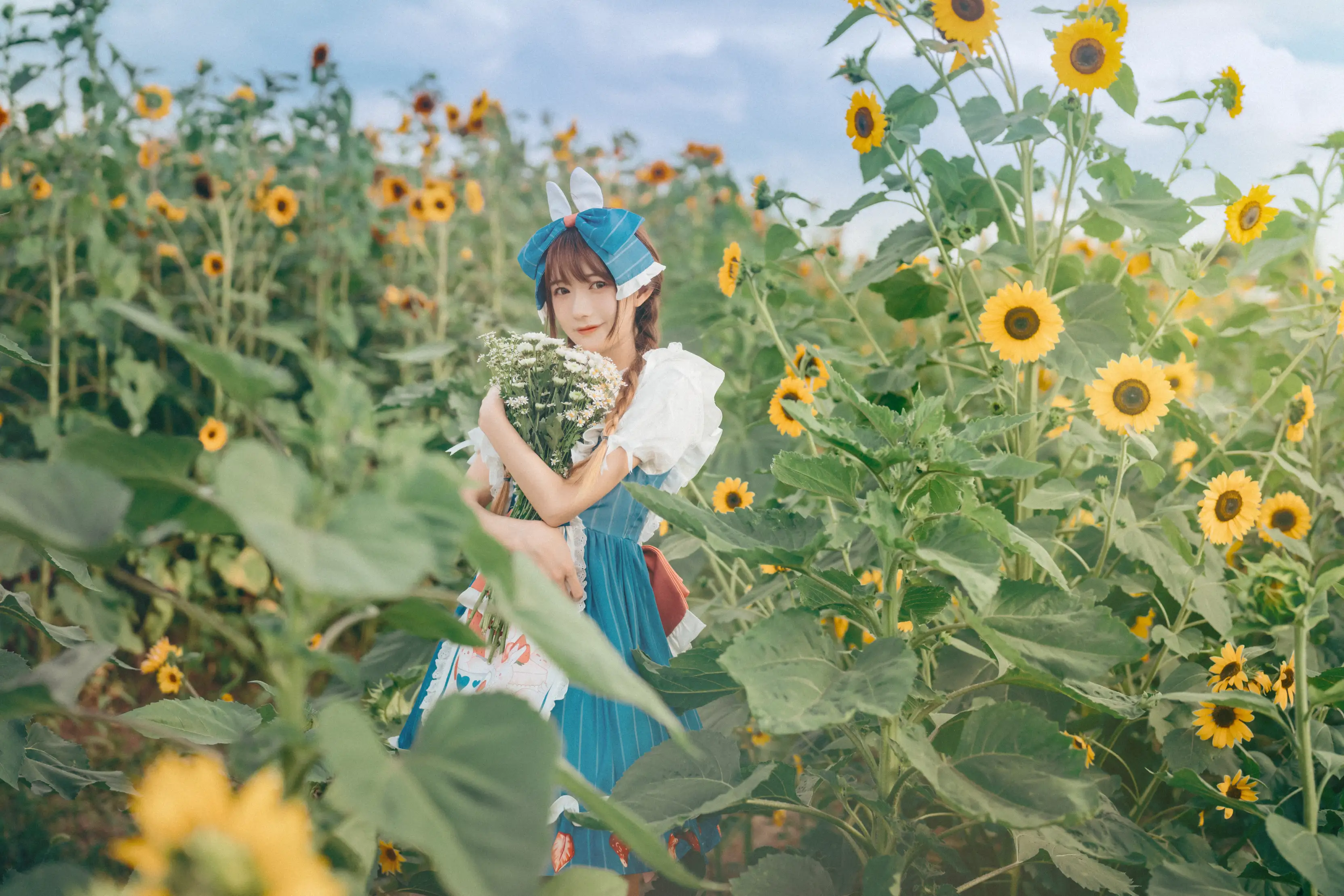 [艺图语] 2022.07.18 Vol.1515 – 甜甜向日葵女孩 兔子Zzz不吃胡萝卜#[32P]-4