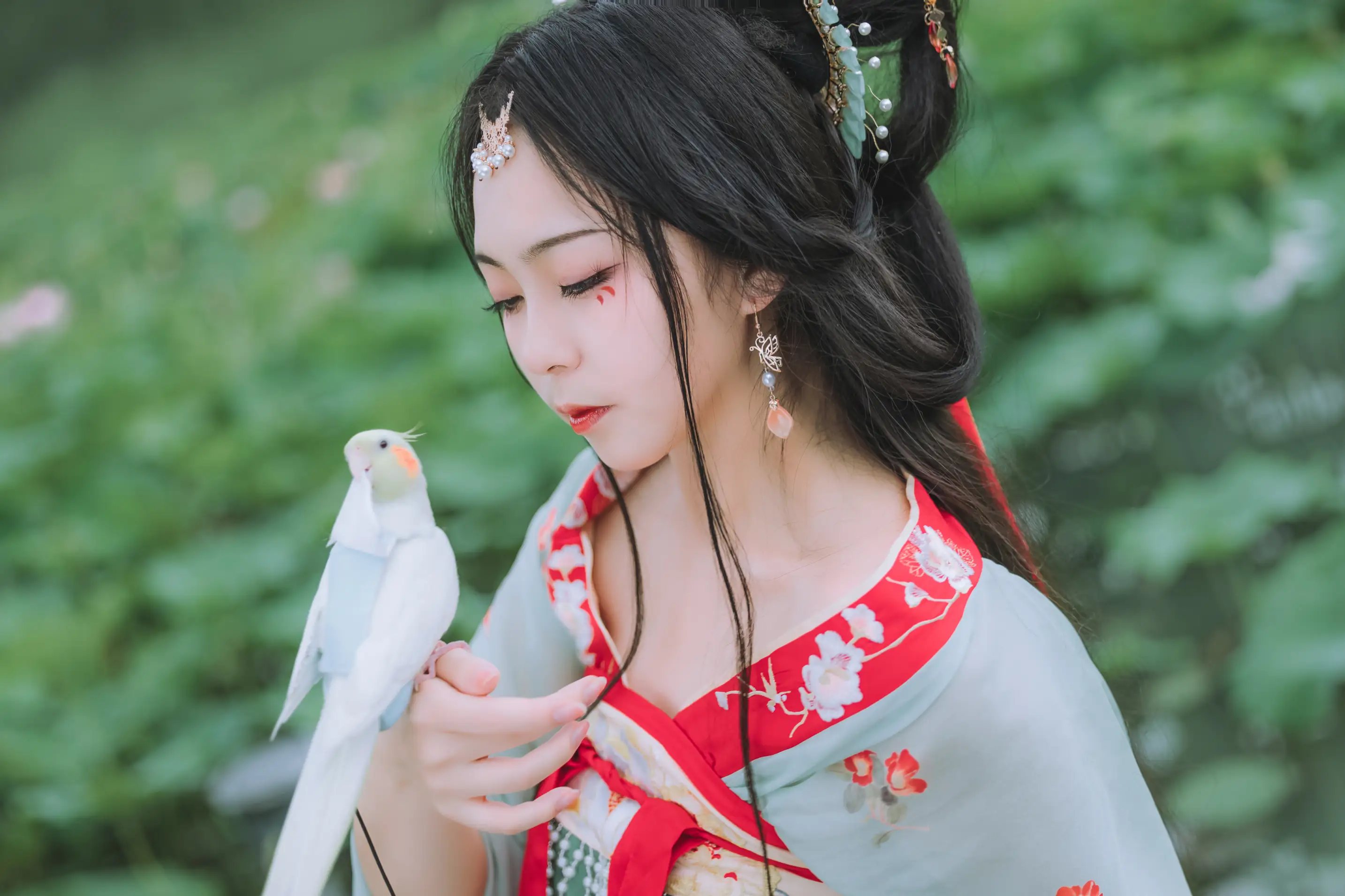 [艺图语] 2022.08.13 Vol.1692 – 风荷举 阡墨红尘#[22P]-9