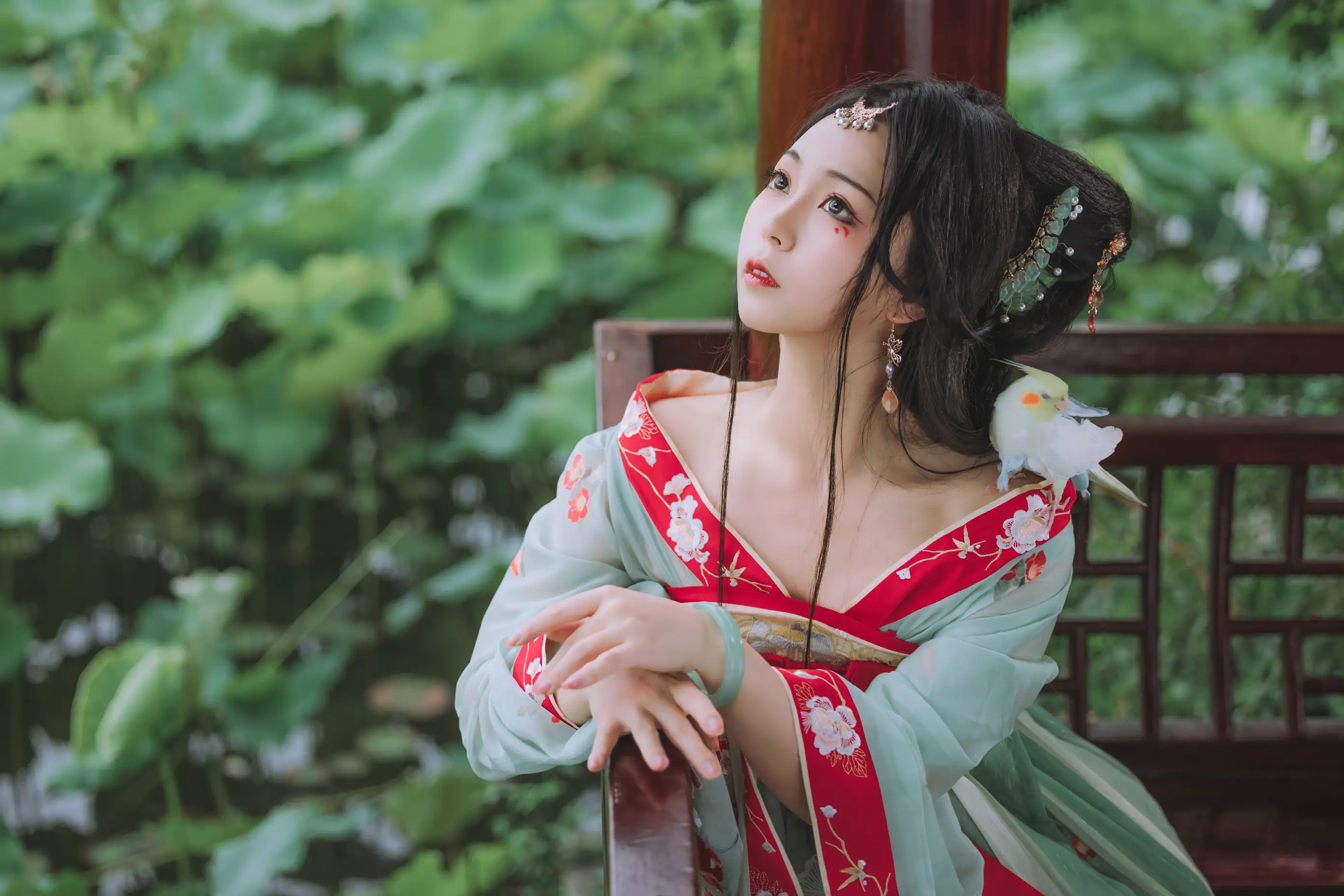 [艺图语] 2022.08.13 Vol.1692 – 风荷举 阡墨红尘#[22P]-4