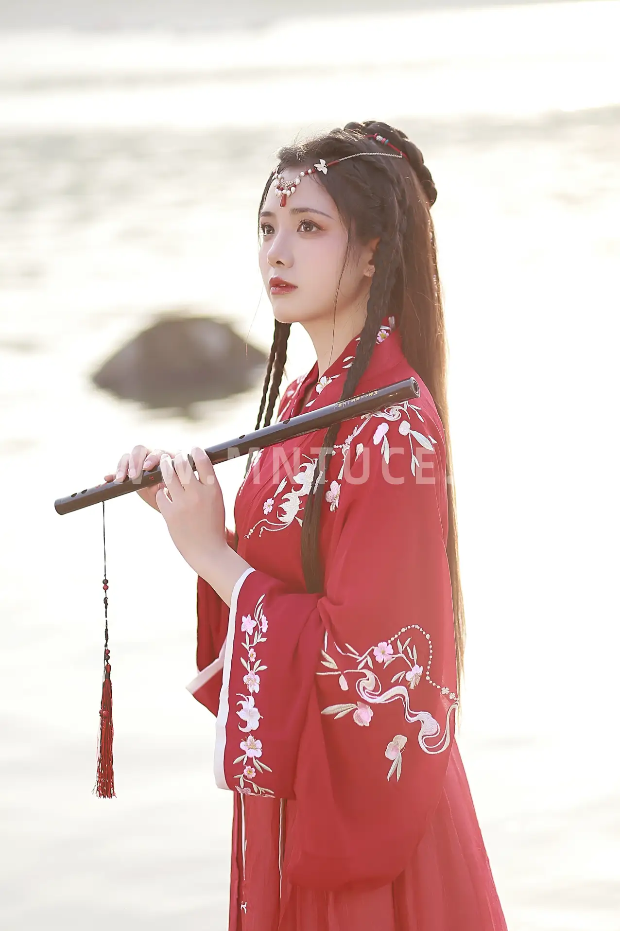 [艺图语] 2022.06.30 Vol.1336 – 异域小公主 沂越#[36P]-9