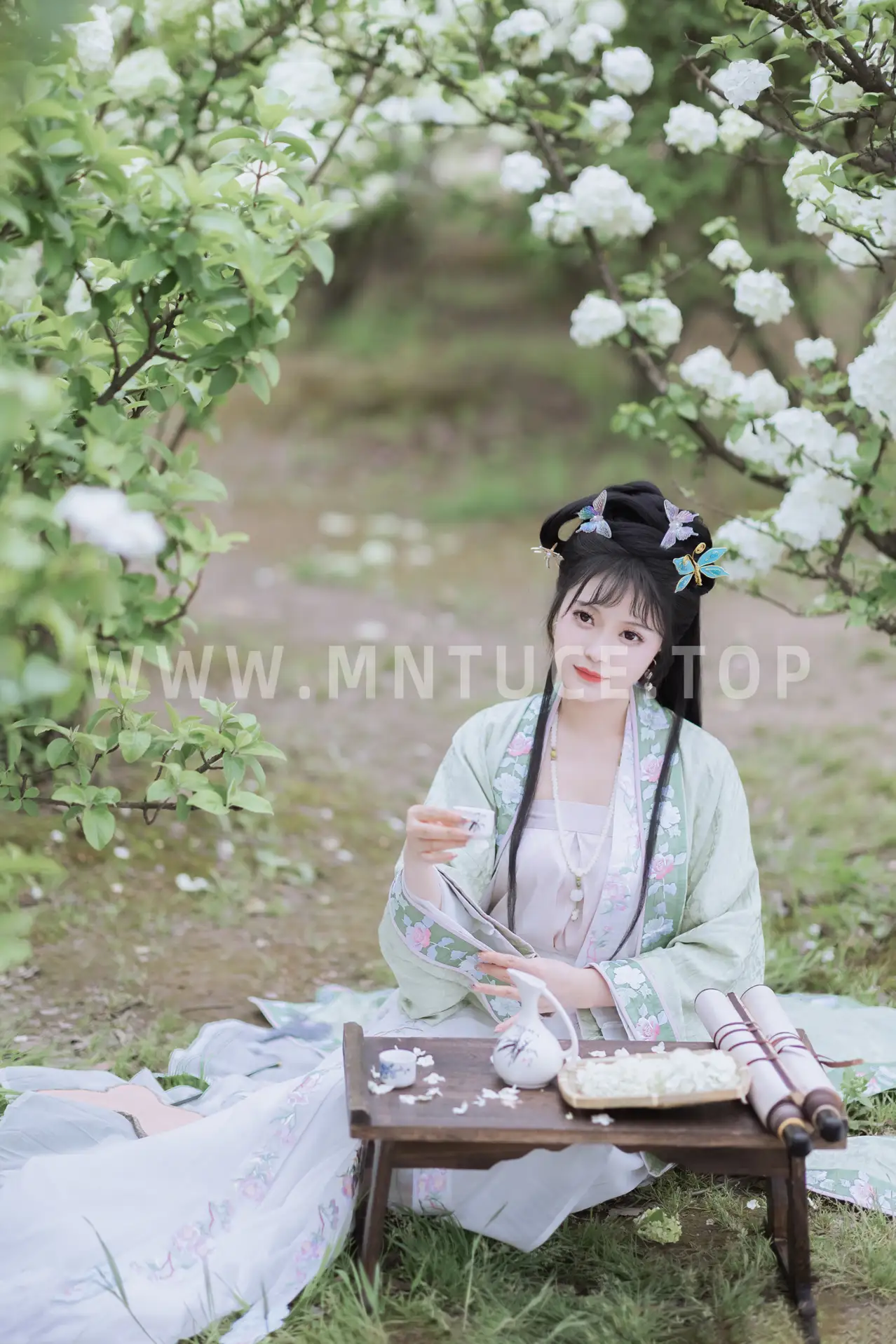 [艺图语] 2022.06.09 Vol.1129 – 探春 璐璐haley#[42P]-8