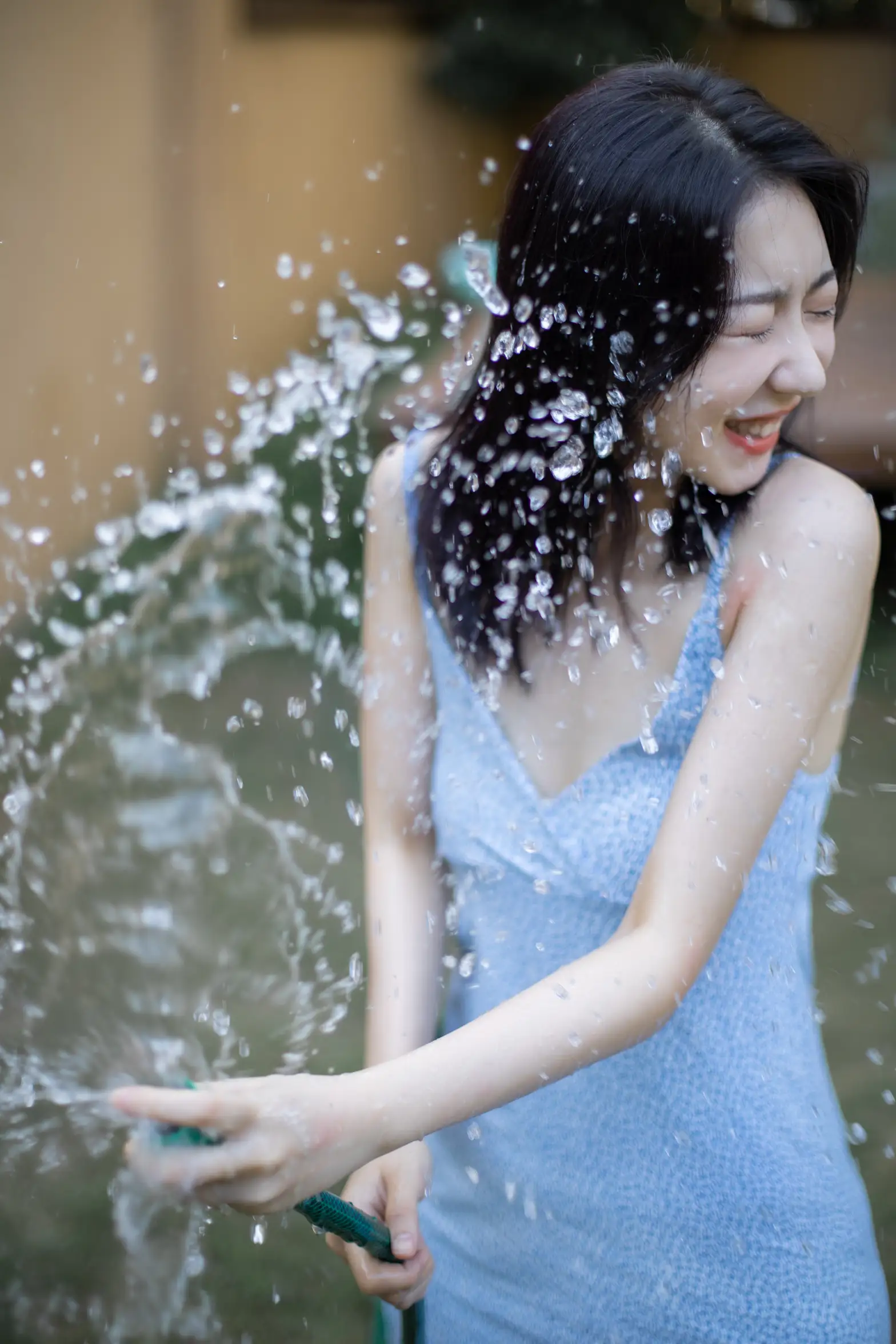 [艺图语] 2021.08.27 Vol.183 – 玩水 小tom#[23P]-1