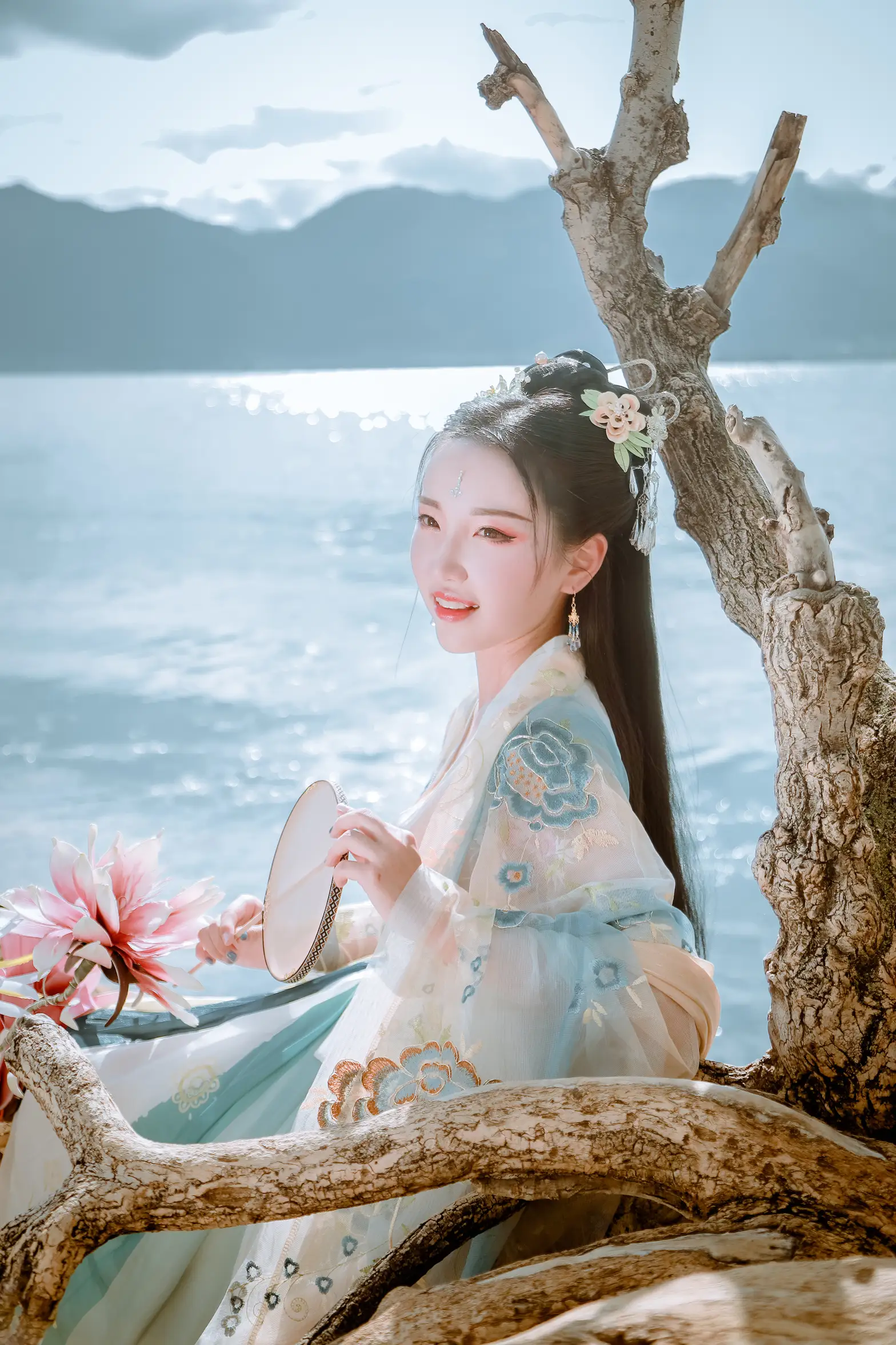 [艺图语] 2022.01.29 Vol.725 – 清水出芙蓉 Julie#[23P]-9