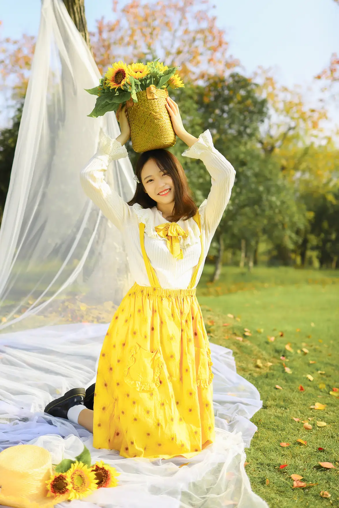 [艺图语] 2022.08.27 Vol.1804 – 向阳而生 芊芊#[23P]-8