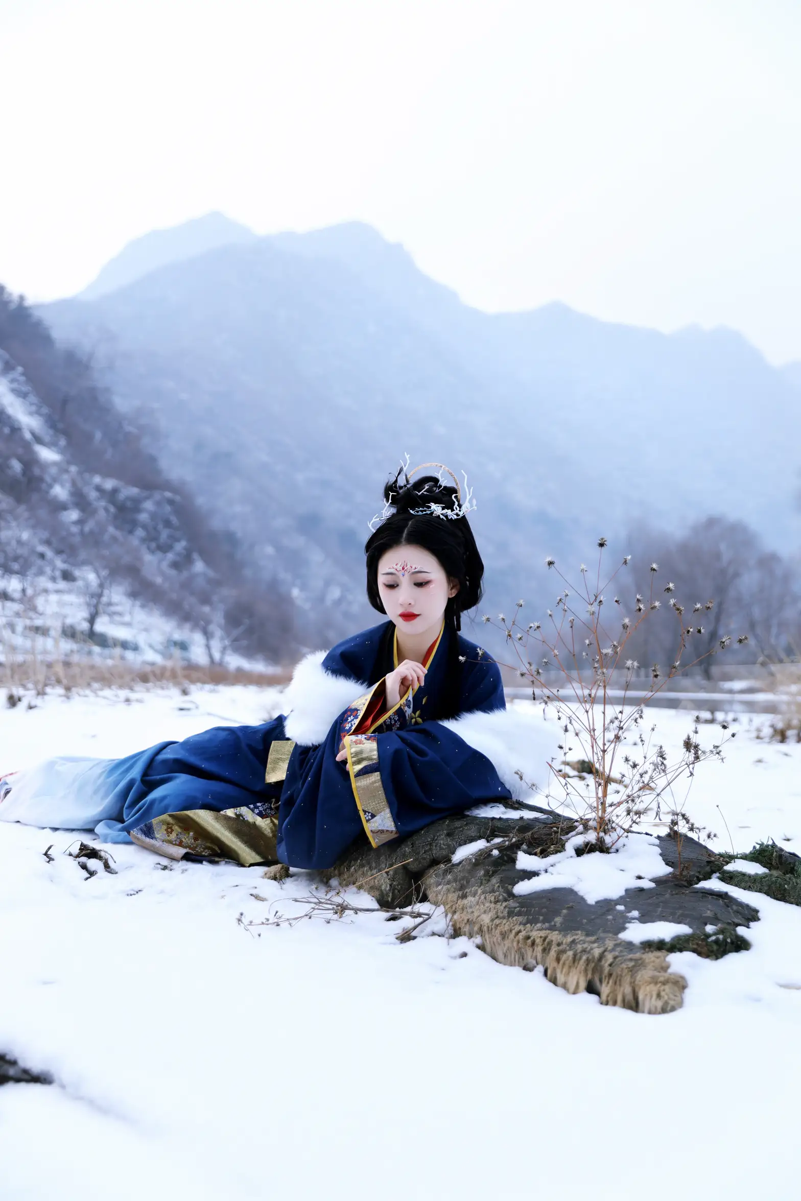 [艺图语] 2022.06.05 Vol.1093 – 雪山山神 青霜鹅#[22P]-1
