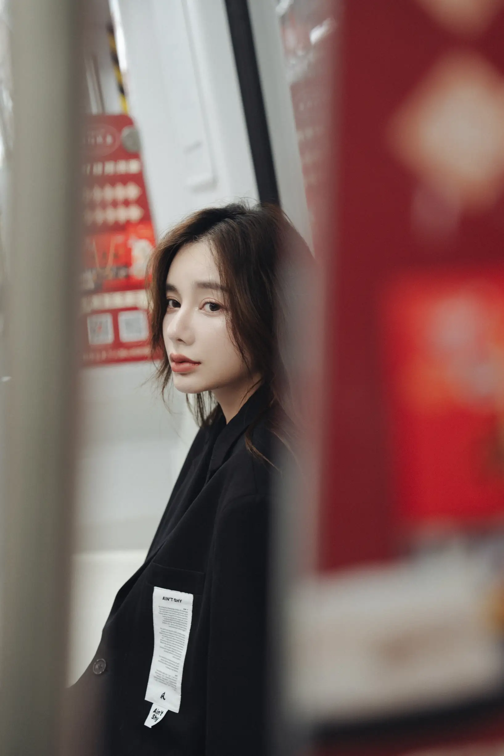 [艺图语] 2022.08.05 Vol.1630 – 落寞地铁 姝雯同学#[41P]-6