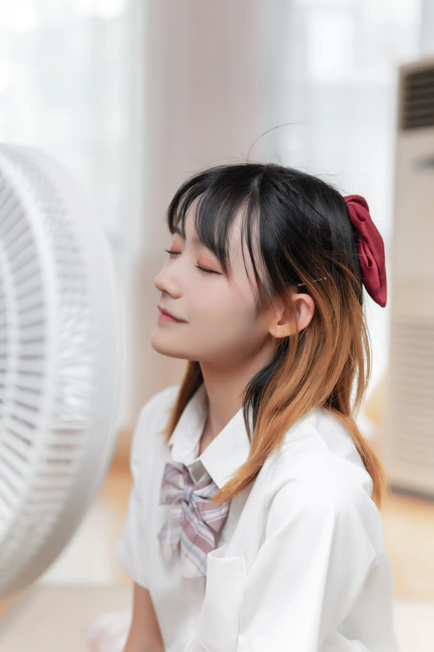 [艺图语] 2022.05.18 Vol.0918 – 少女心事 兔子Zzz不吃胡萝卜#[32P]-8