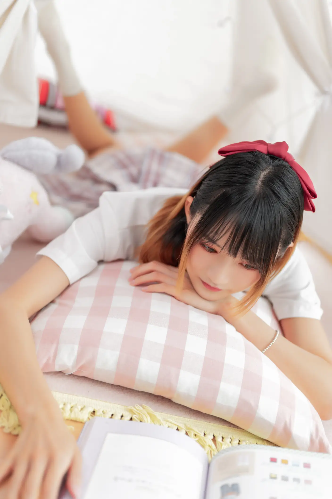 [艺图语] 2022.05.18 Vol.0918 – 少女心事 兔子Zzz不吃胡萝卜#[32P]-1