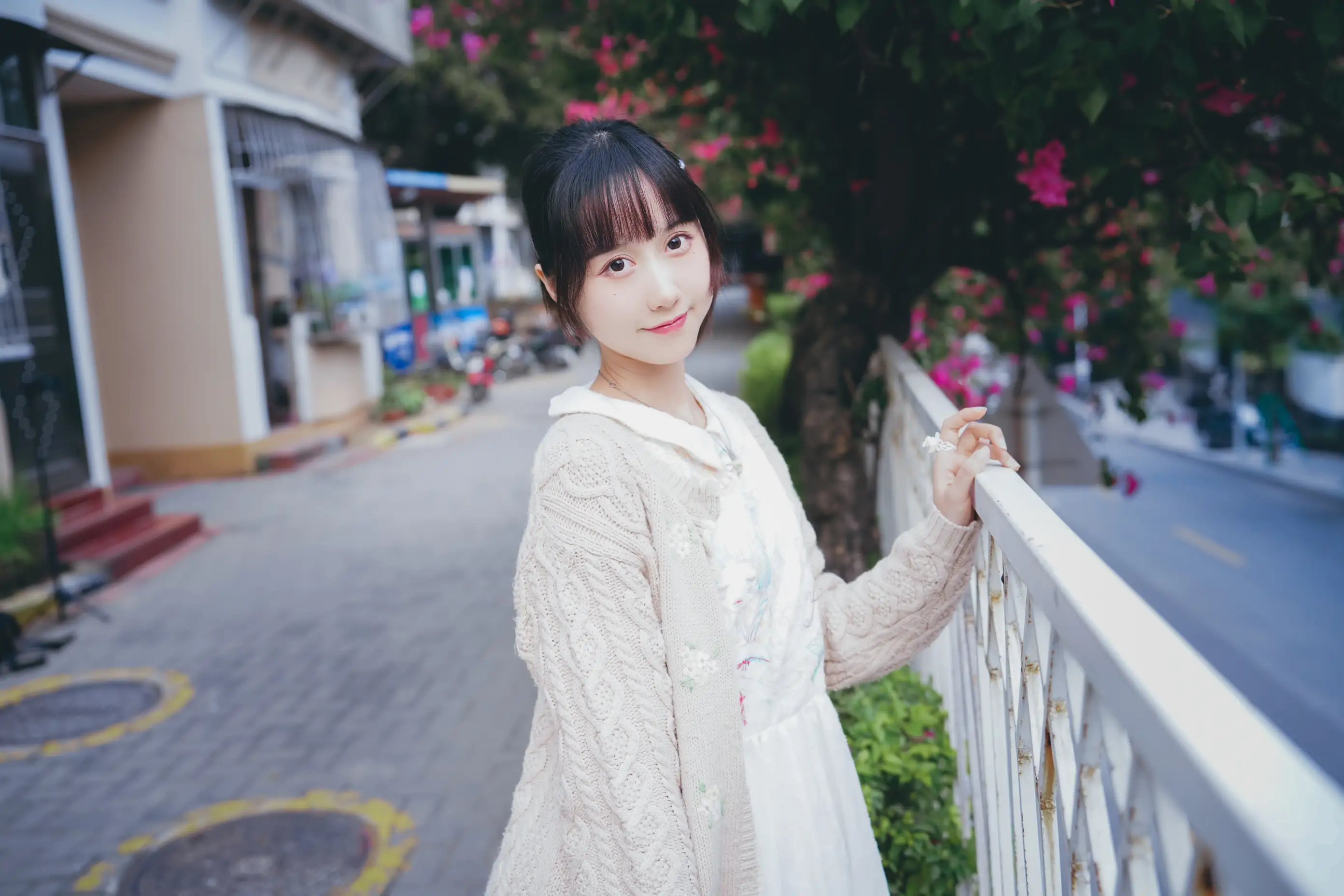 [艺图语] 2022.06.29 Vol.1323 – 花与少女 木棉棉OwO#[30P]-4
