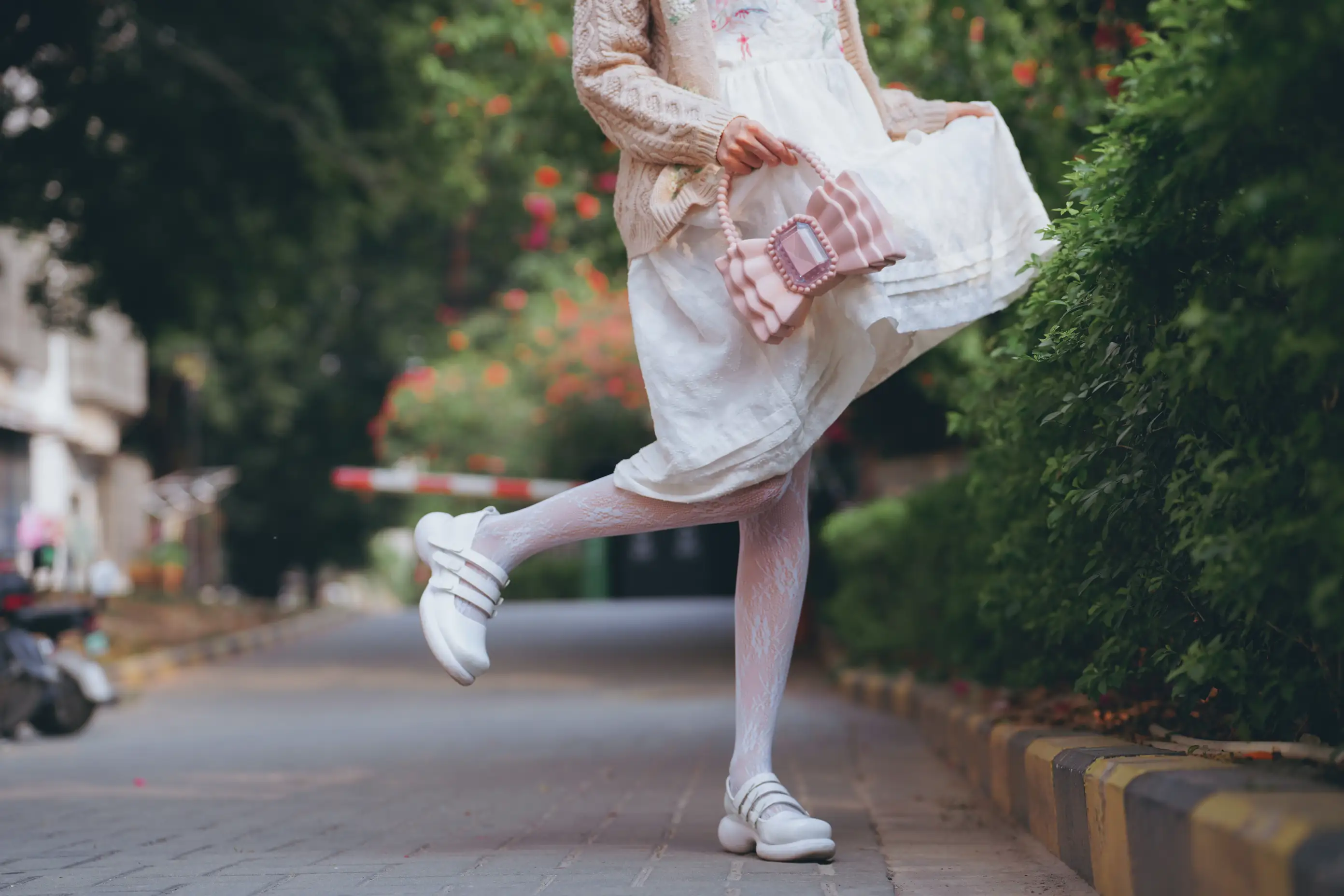 [艺图语] 2022.06.29 Vol.1323 – 花与少女 木棉棉OwO#[30P]-3