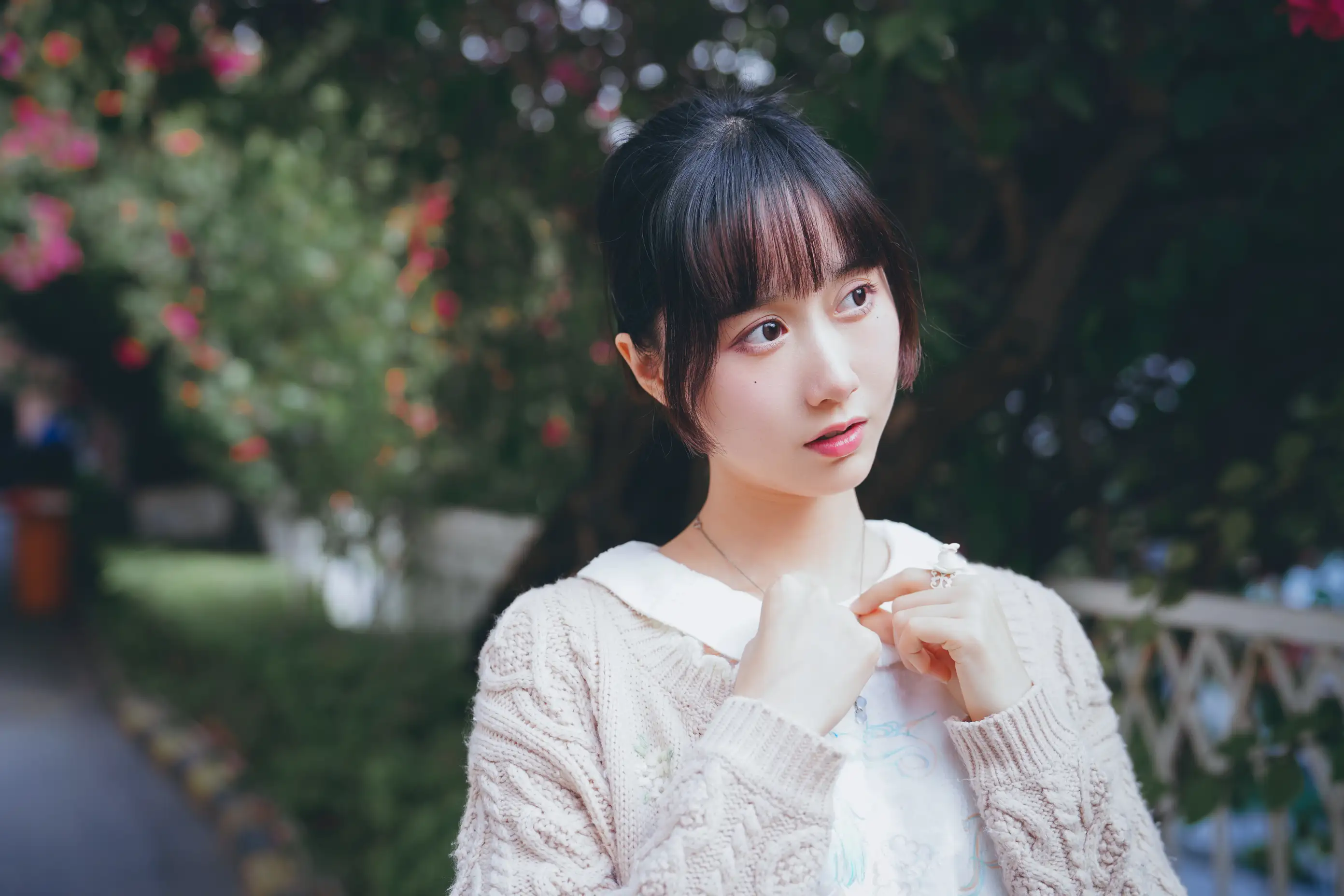 [艺图语] 2022.06.29 Vol.1323 – 花与少女 木棉棉OwO#[30P]-4