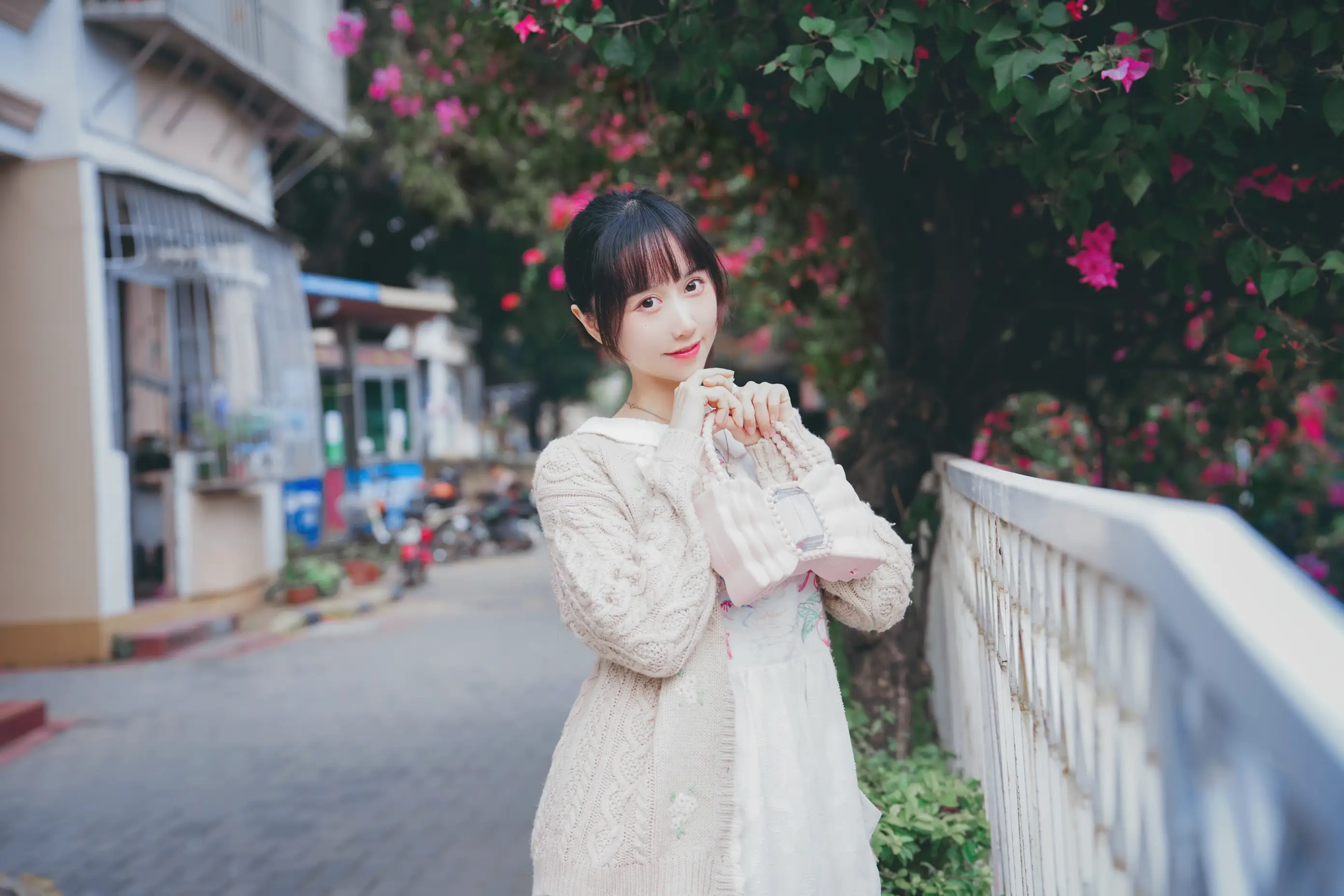 [艺图语] 2022.06.29 Vol.1323 – 花与少女 木棉棉OwO#[30P]-5