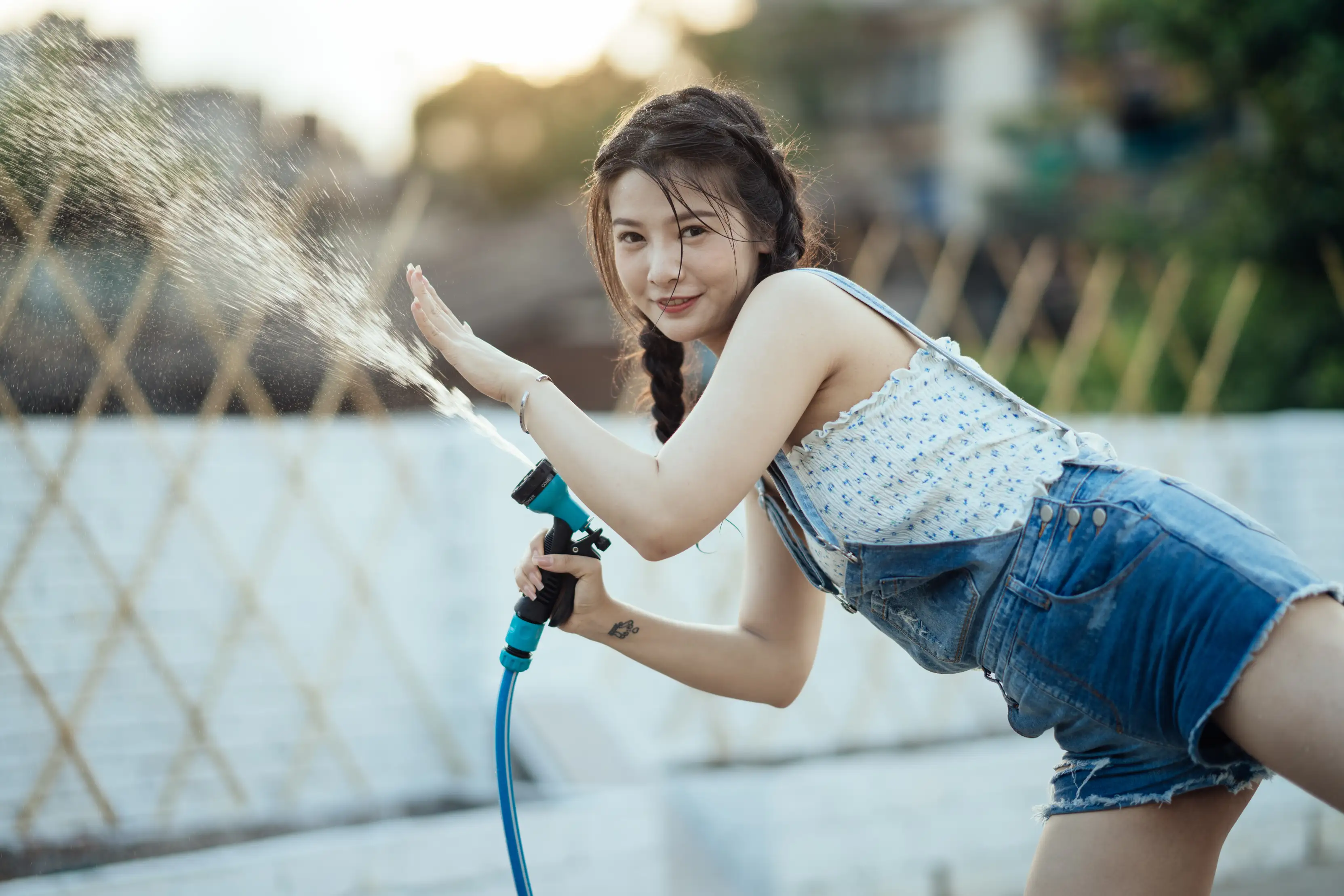 [艺图语] 2022.02.02 Vol.739 – 来自夏日玩水的简单快乐 喵喵喵是锦儿呀#[55P]-8