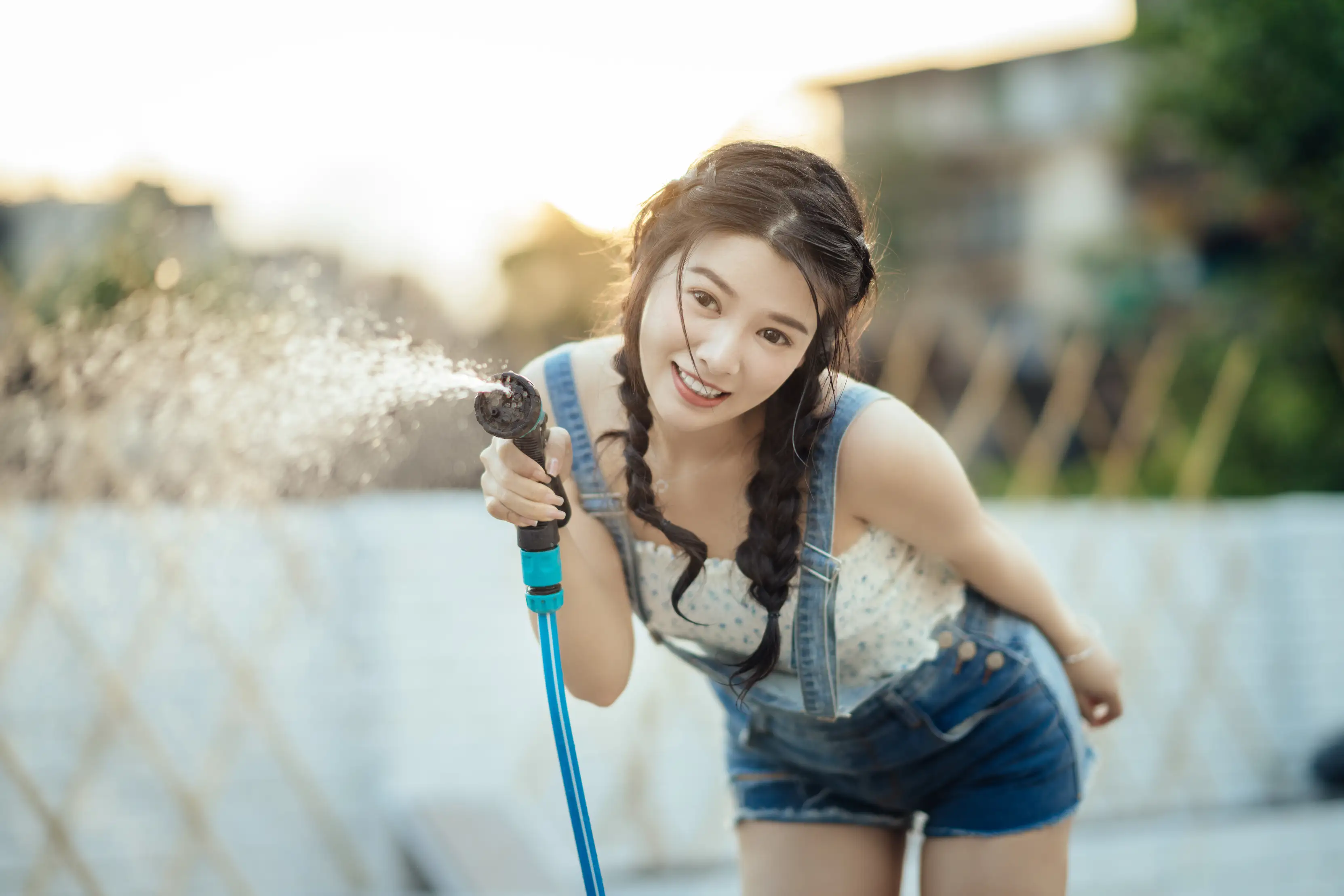 [艺图语] 2022.02.02 Vol.739 – 来自夏日玩水的简单快乐 喵喵喵是锦儿呀#[55P]-1