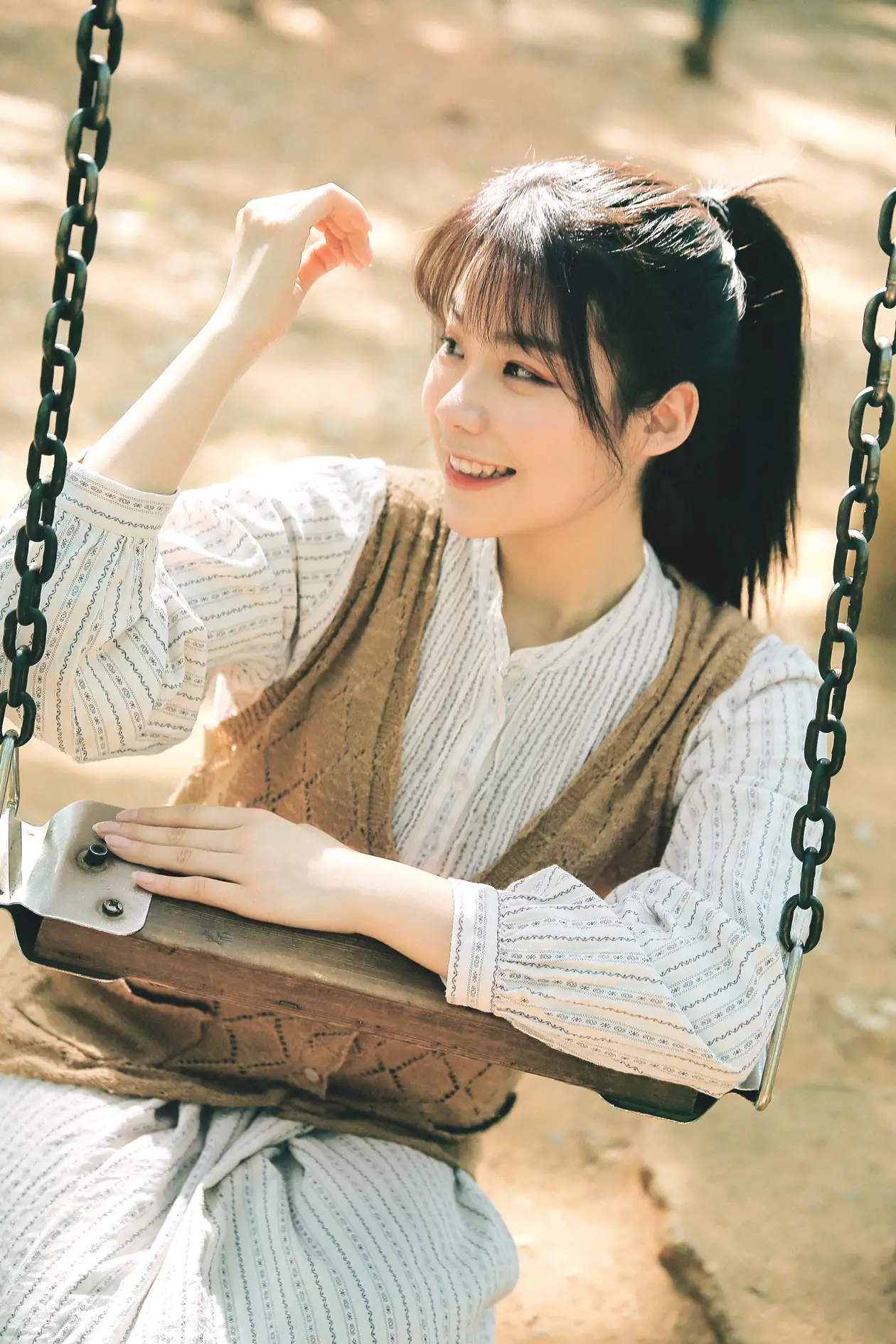 [艺图语] 2022.05.18 Vol.0921 – 夏末微风 紫傲#[25P]-4