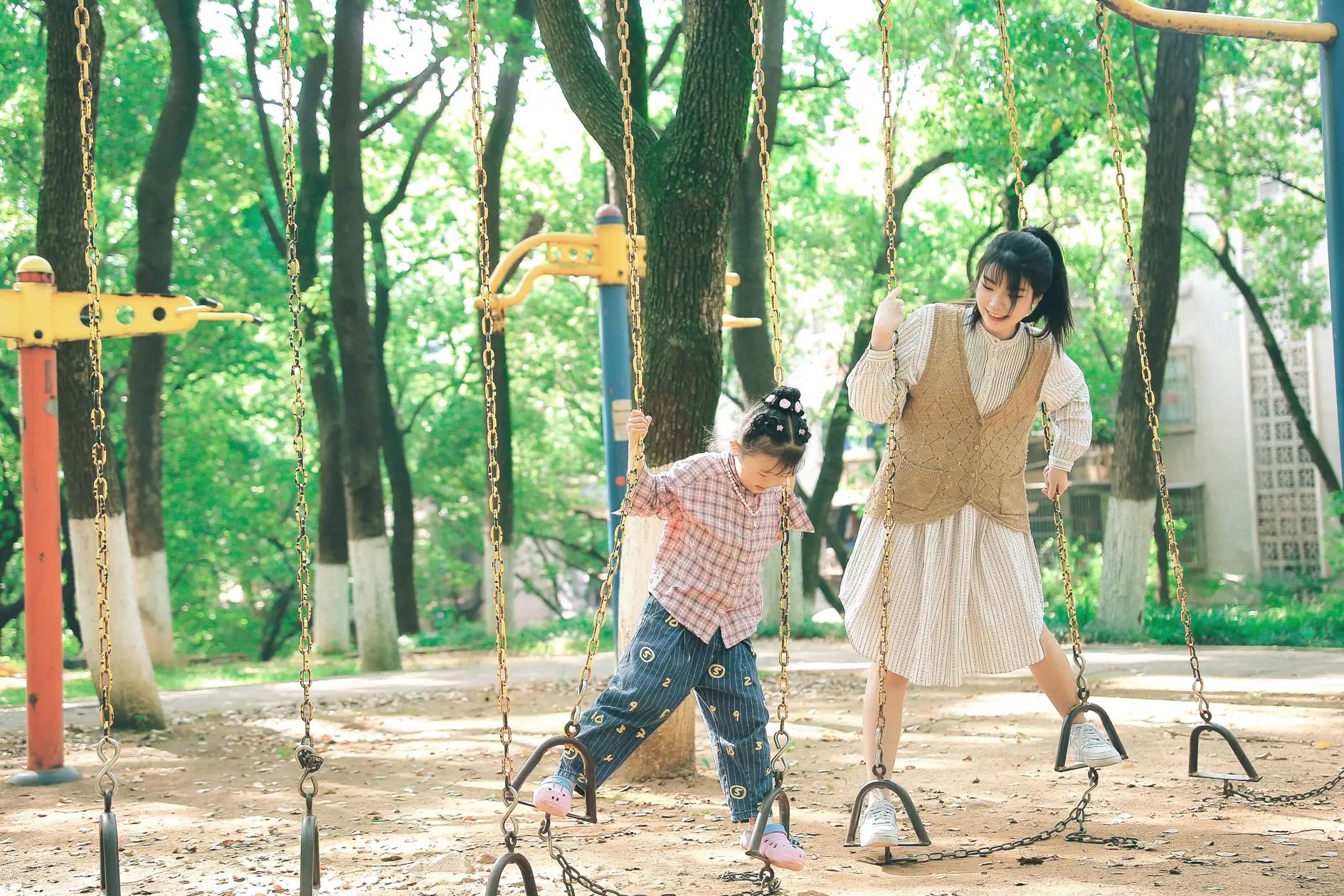 [艺图语] 2022.05.18 Vol.0921 – 夏末微风 紫傲#[25P]-7