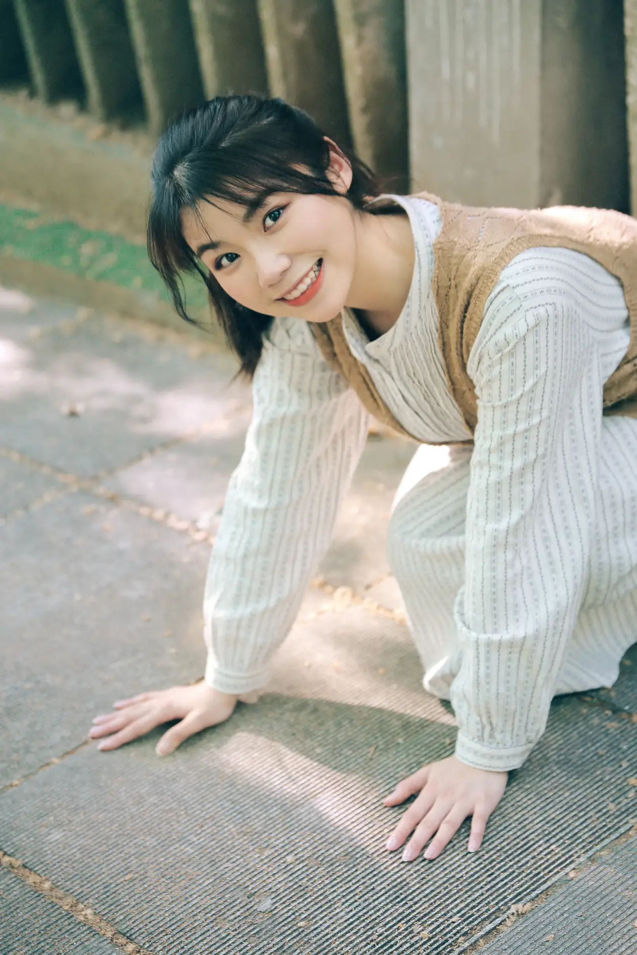 [艺图语] 2022.05.18 Vol.0921 – 夏末微风 紫傲#[25P]-9