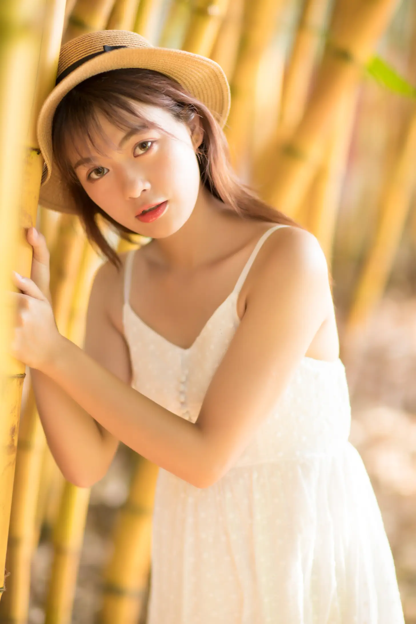 [艺图语] 2021.08.23 Vol.163 – 光照进的地方 晓颖#[23P]-6