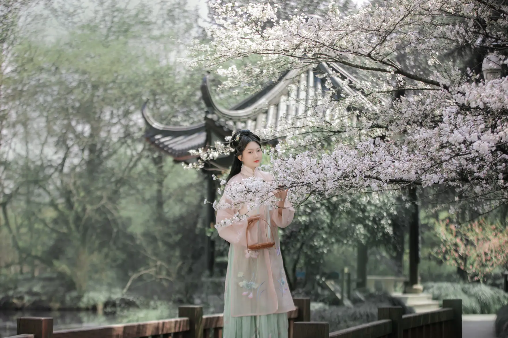 [艺图语] 2021.09.28 Vol.322 – 樱 包包#[22P]-5