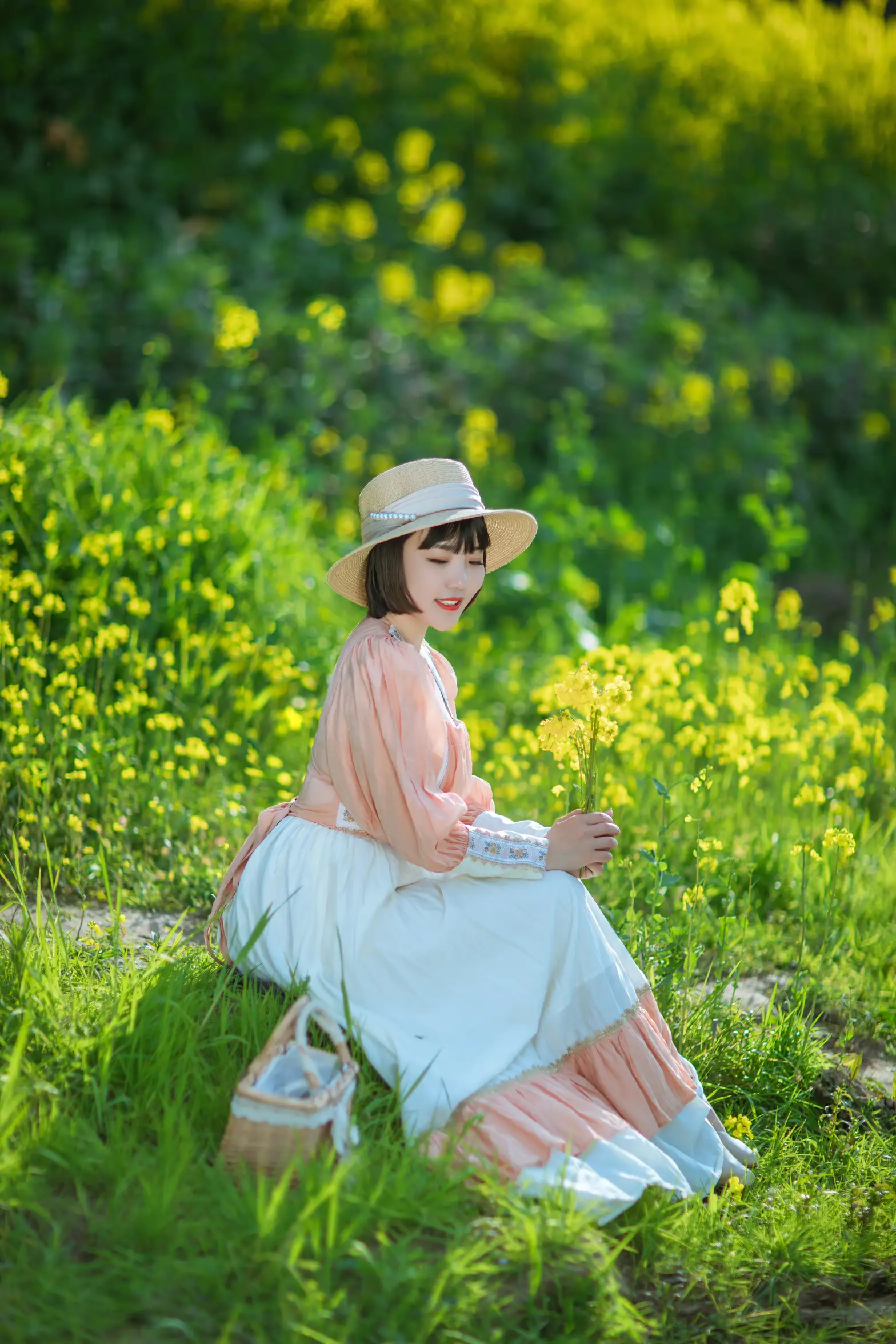 [艺图语] 2022.08.21 Vol.1753 – 春天里的姑娘 冬琴#[38P]-3