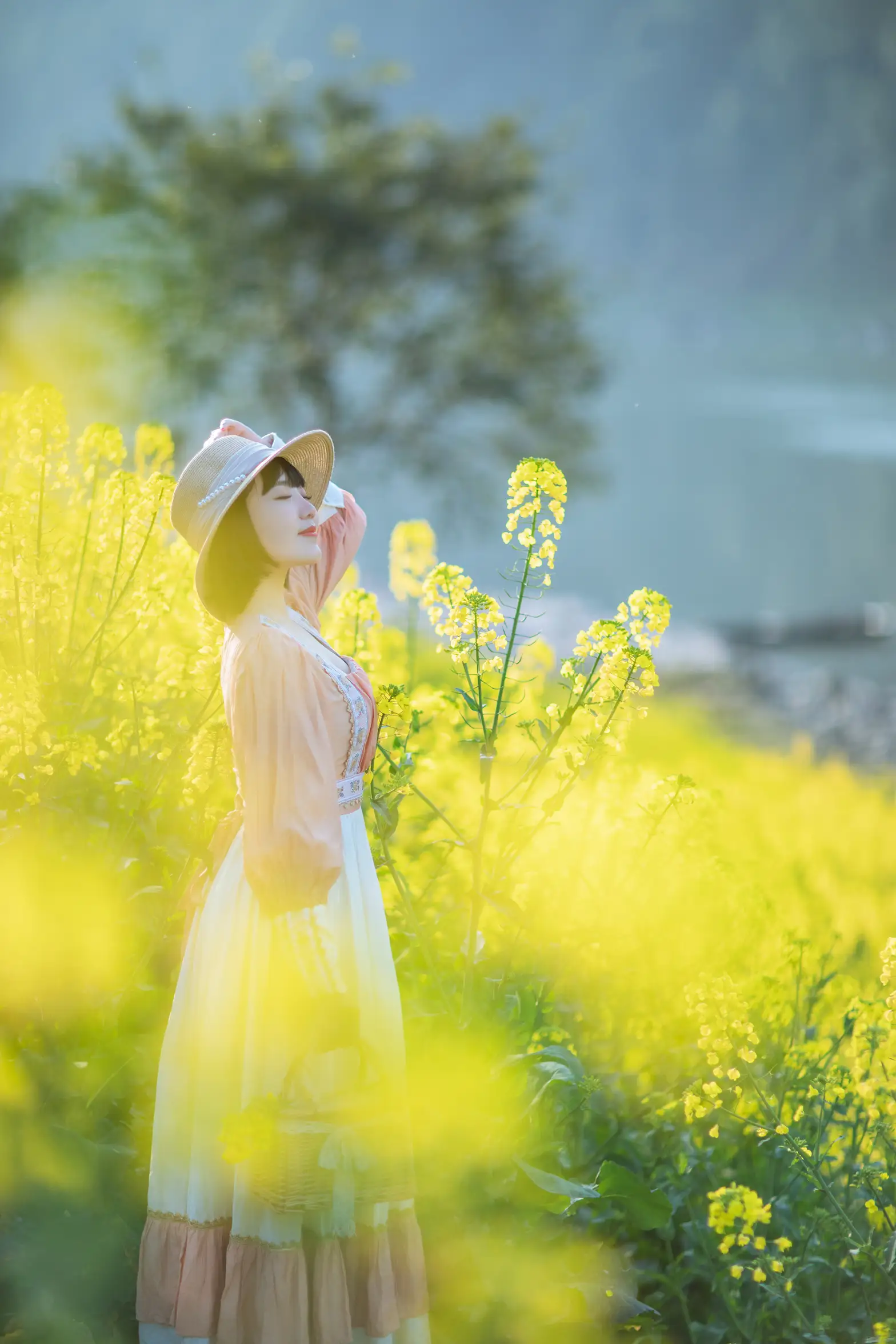 [艺图语] 2022.08.21 Vol.1753 – 春天里的姑娘 冬琴#[38P]-5