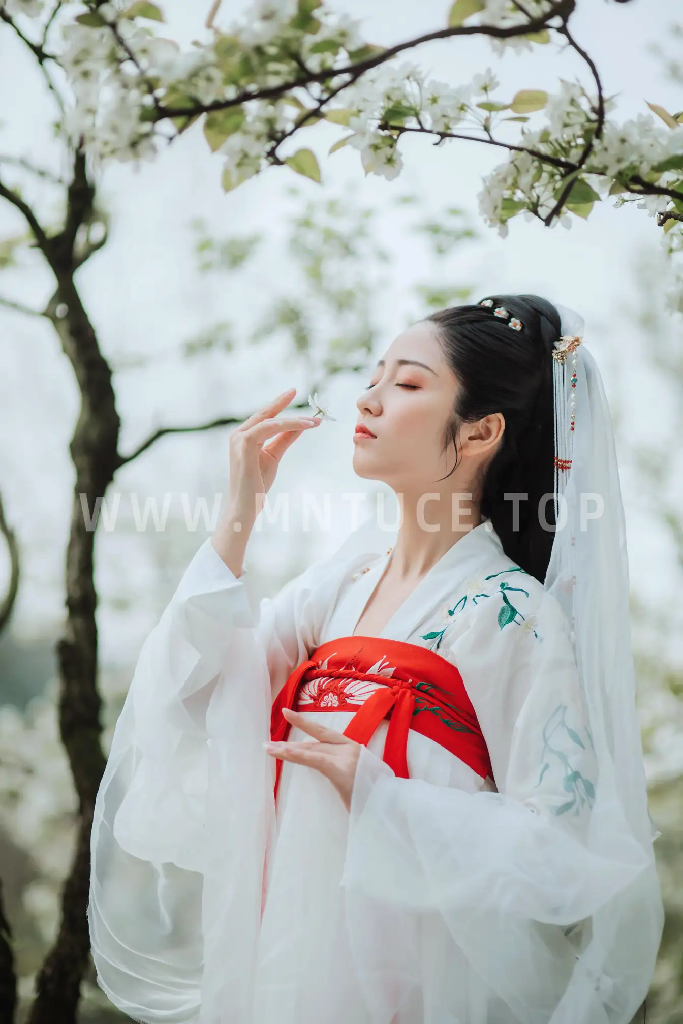 [艺图语] 2021.09.09 Vol.275 – 无俗念 小温暖#[21P]-8
