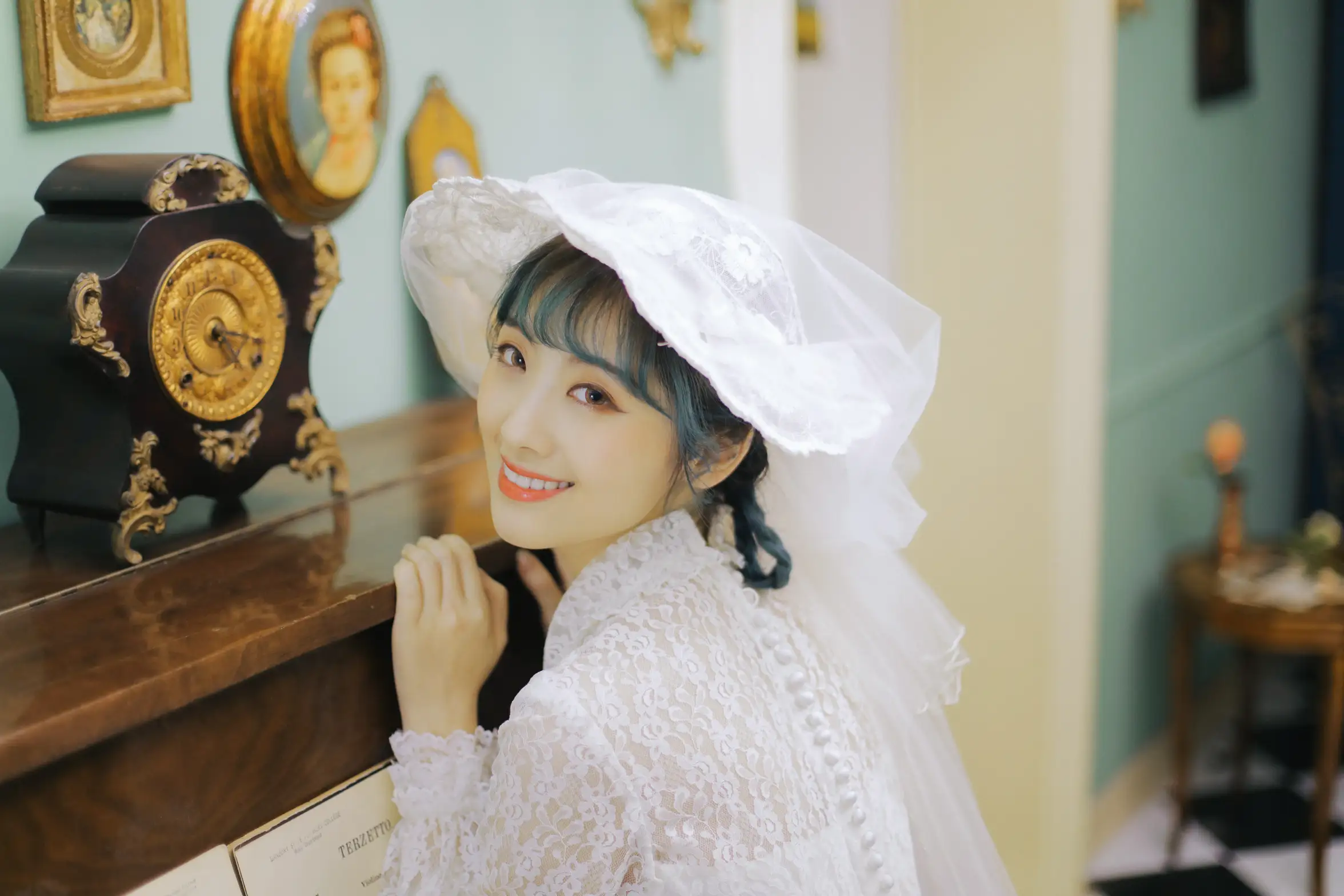 [艺图语] 2022.08.22 Vol.1762 – 芳华白纱 小曹#[34P]-10