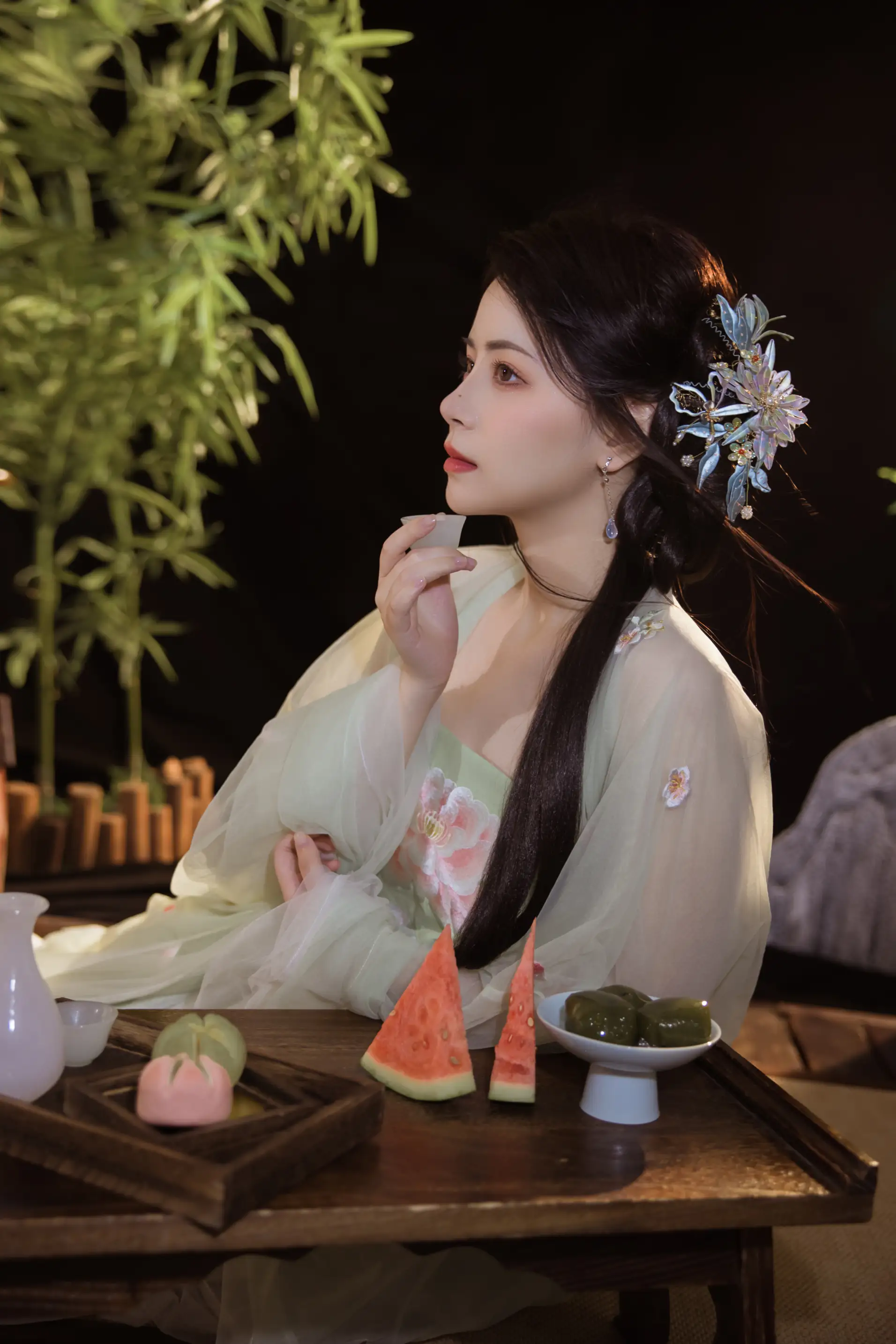 [艺图语] 2022.08.05 Vol.1632 – 夏日庭院 公子不坏__#[22P]-10