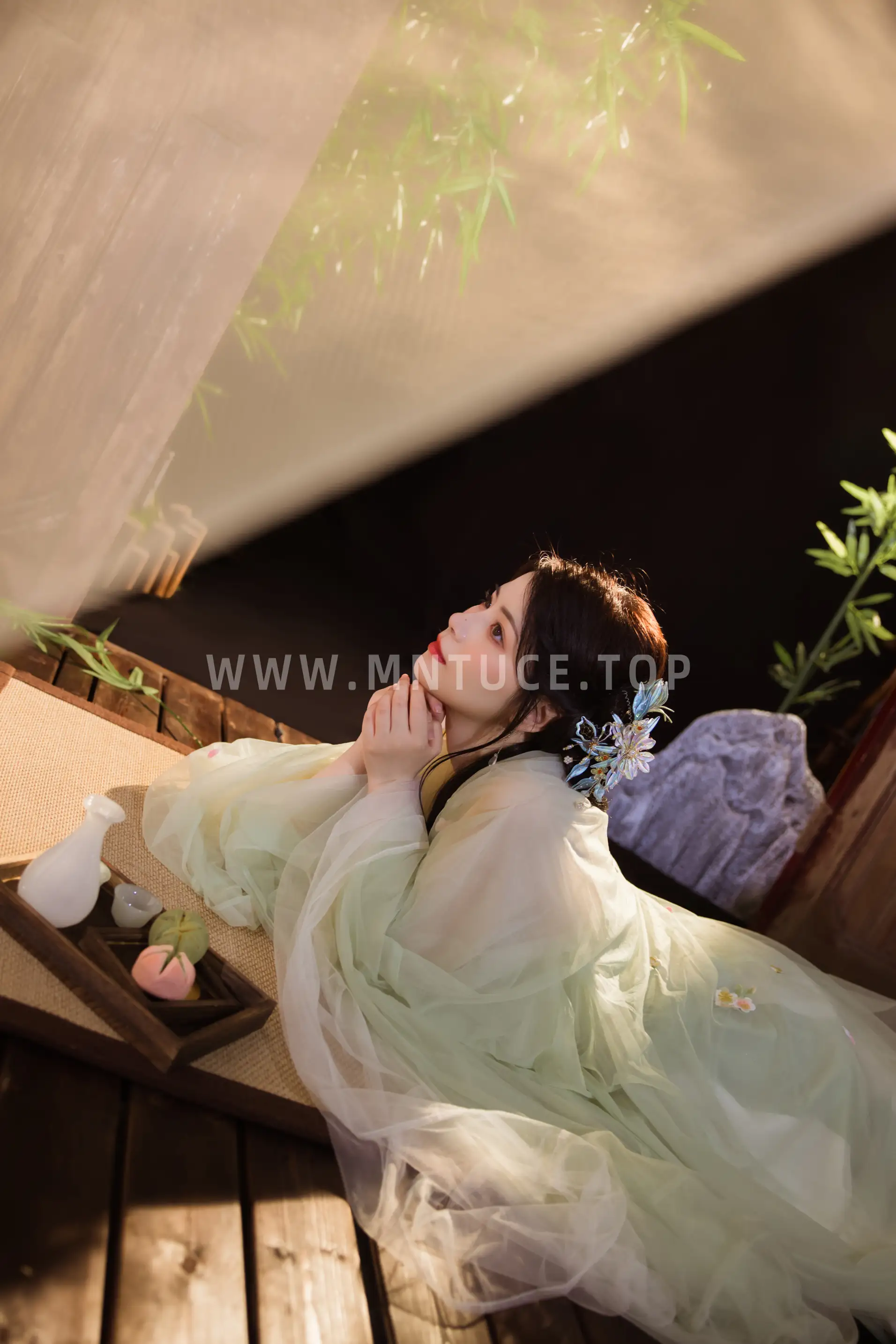 [艺图语] 2022.08.05 Vol.1632 – 夏日庭院 公子不坏__#[22P]-8