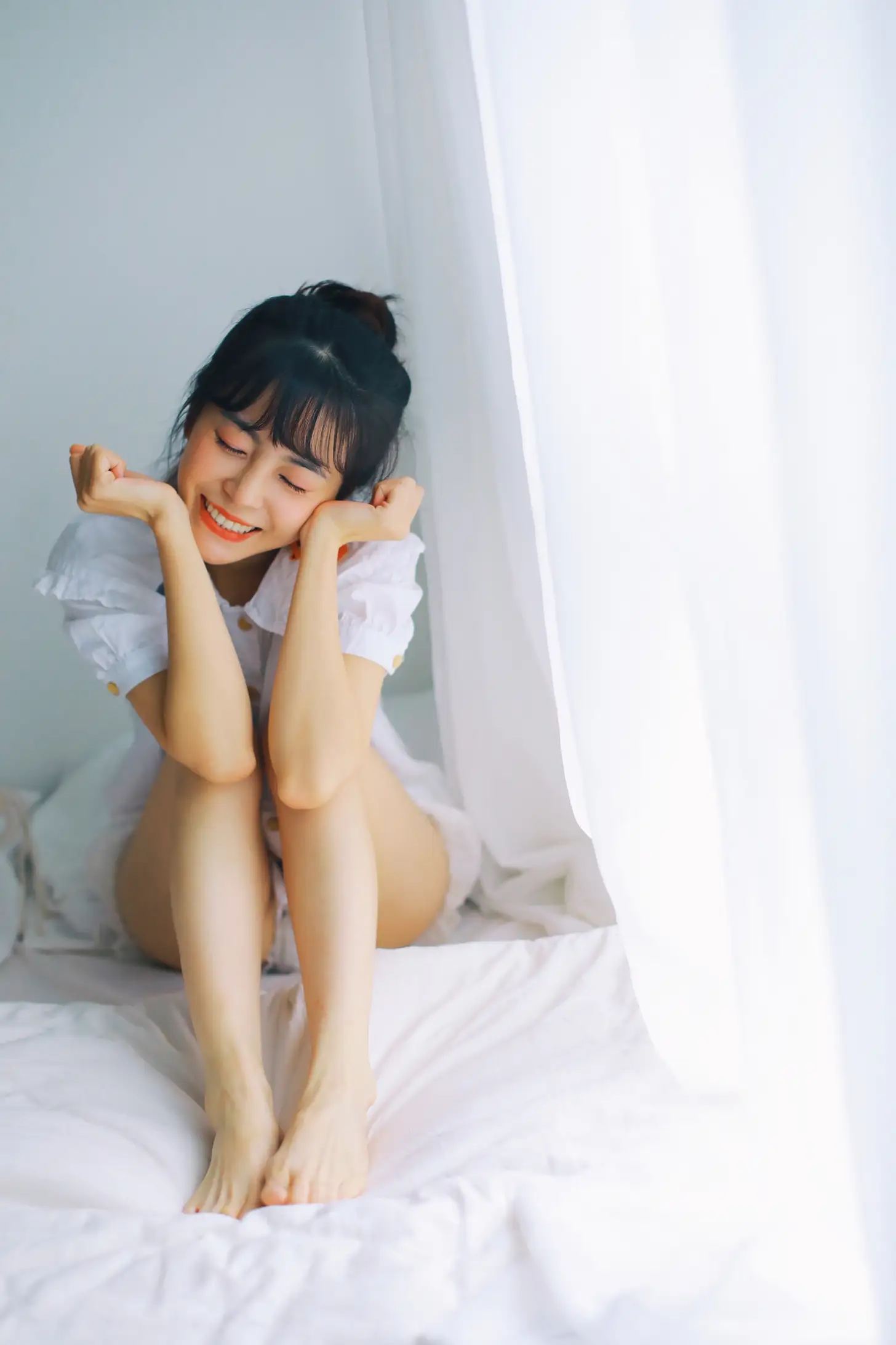 [艺图语] 2021.05.04 Vol.049 – 少女日记 裸心心#[25P]-6