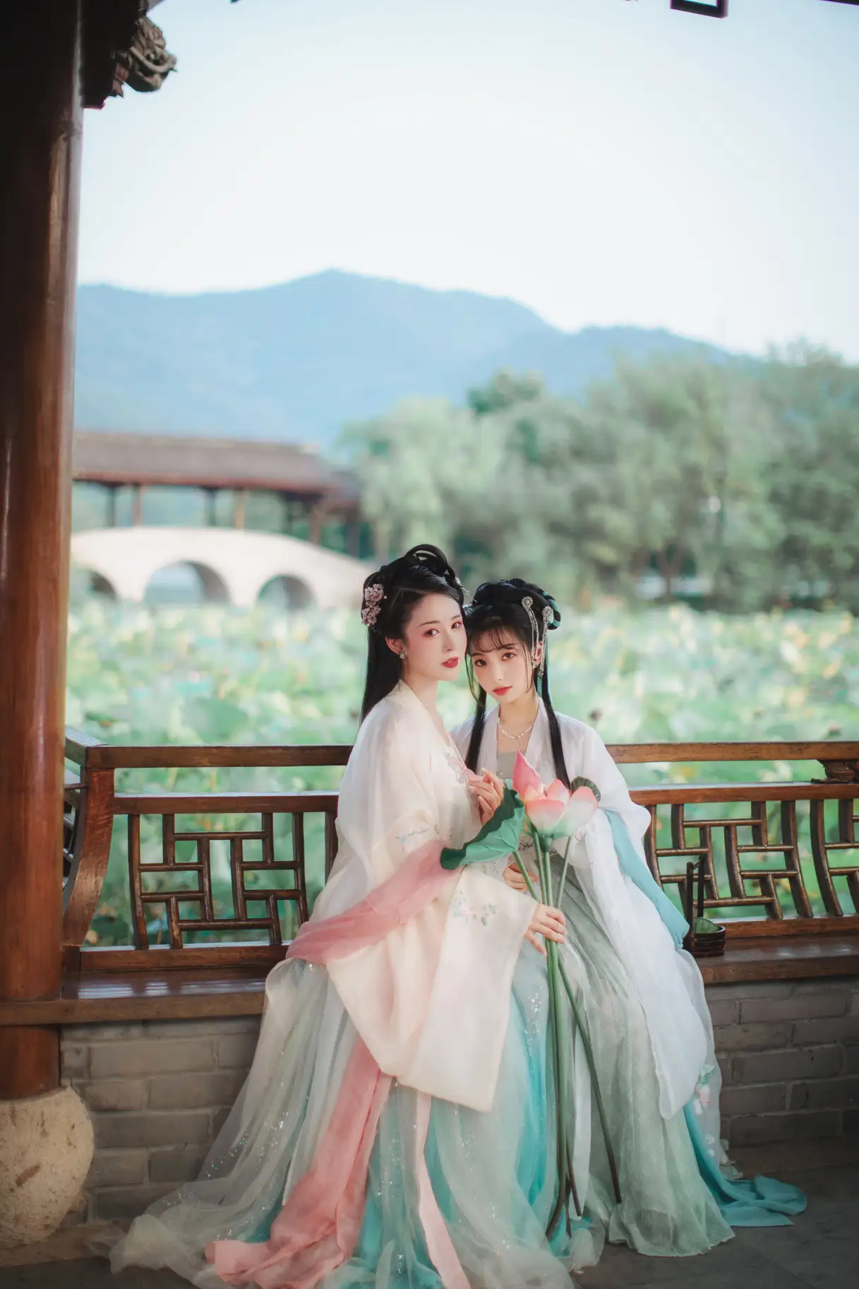 [艺图语] 2022.01.03 Vol.575 – 荷 葵花花花儿#[21P]-7