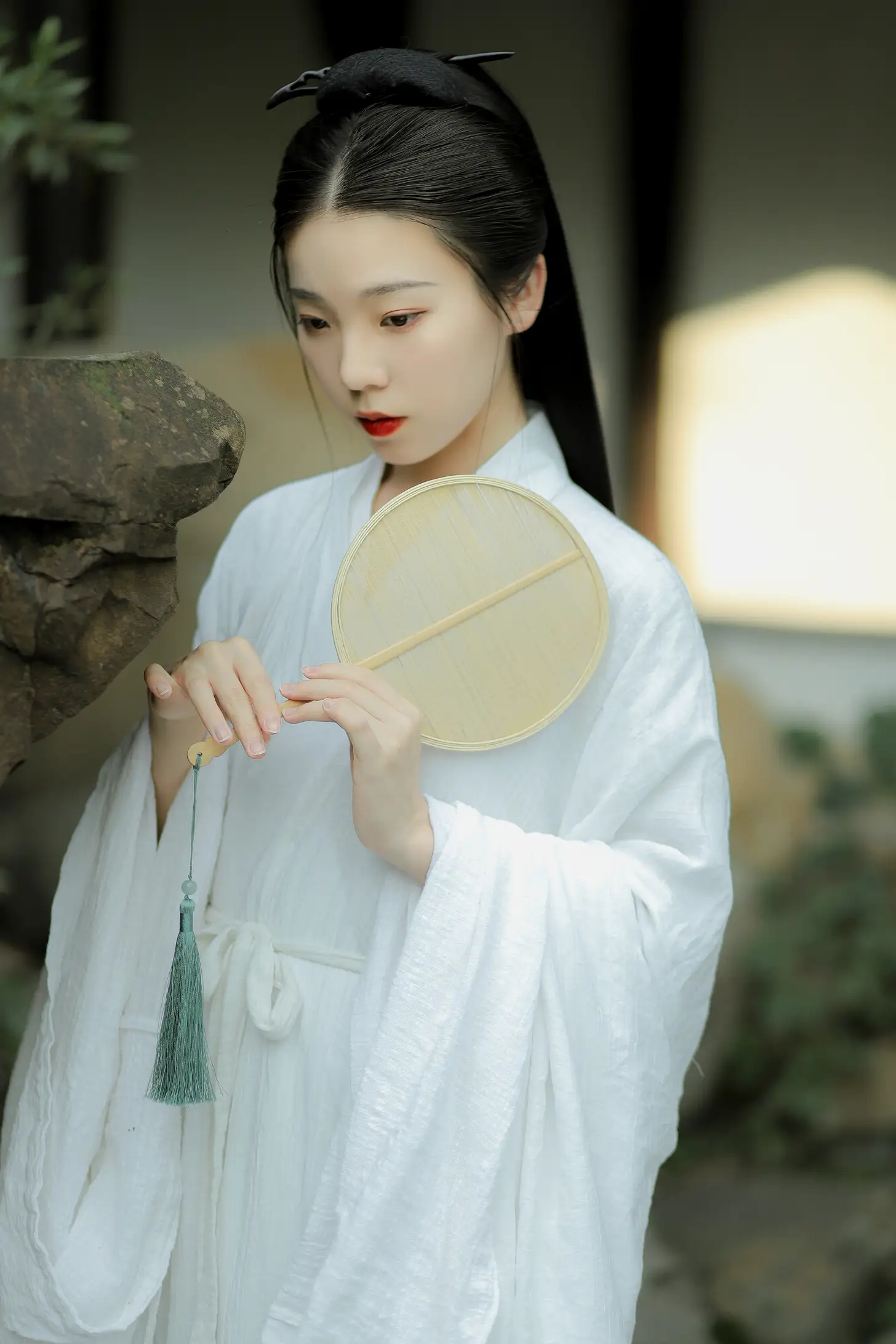 [艺图语] 2022.02.03 Vol.742 – 白茶无事别清欢 一方伊人yi#[25P]-1