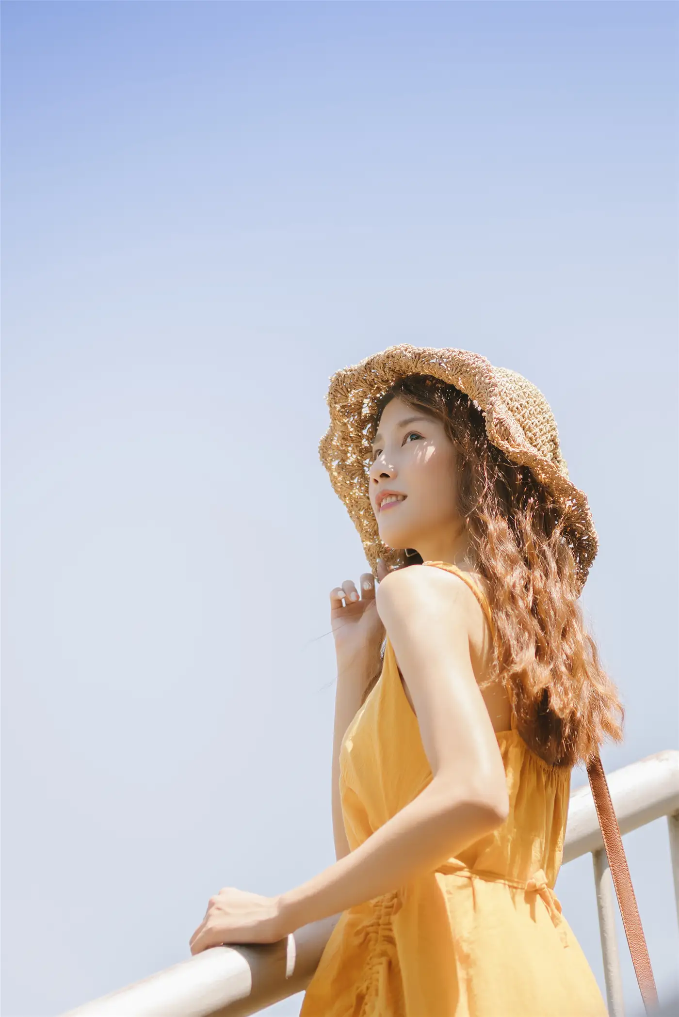 [艺图语] 2021.11.01 Vol.410 – 晴天日记 黑蛋#[22P]-7