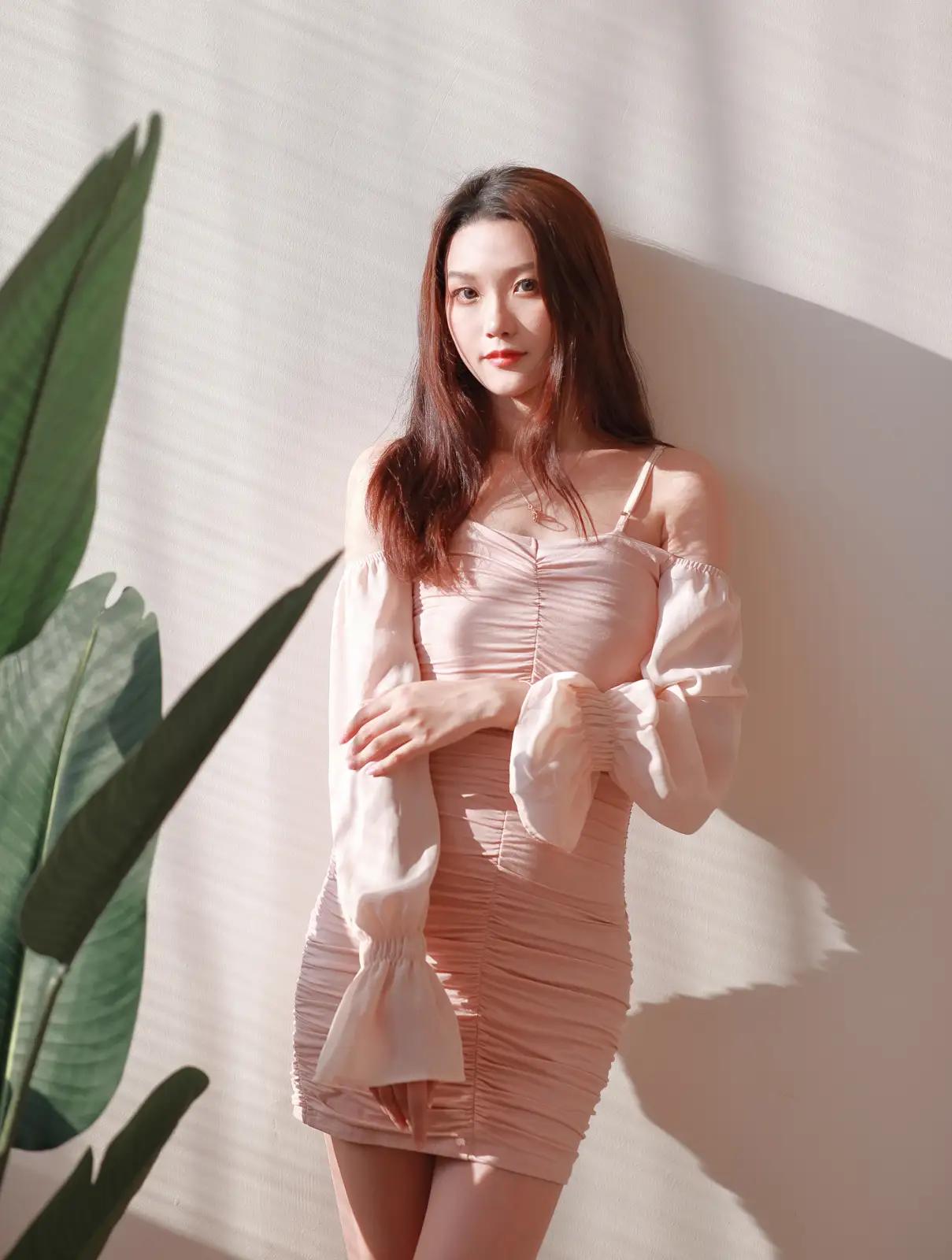 [艺图语] 2022.09.06 Vol.1880 – 光照的方向 馨馨#[22P]-9