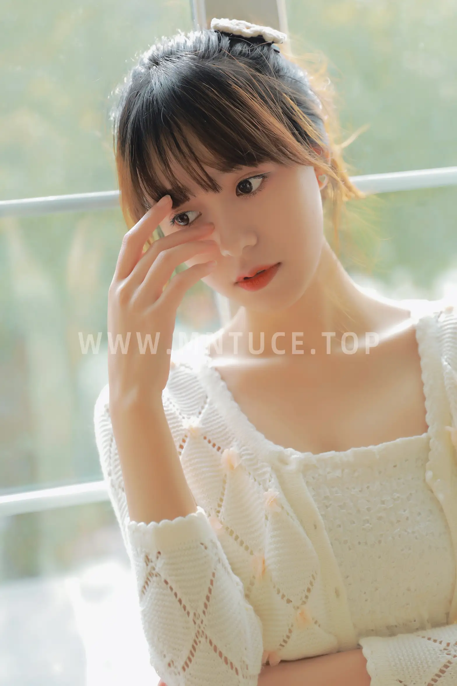 [艺图语] 2022.06.27 Vol.1305 – 无言的春阳 牛泽萌#[19P]-9