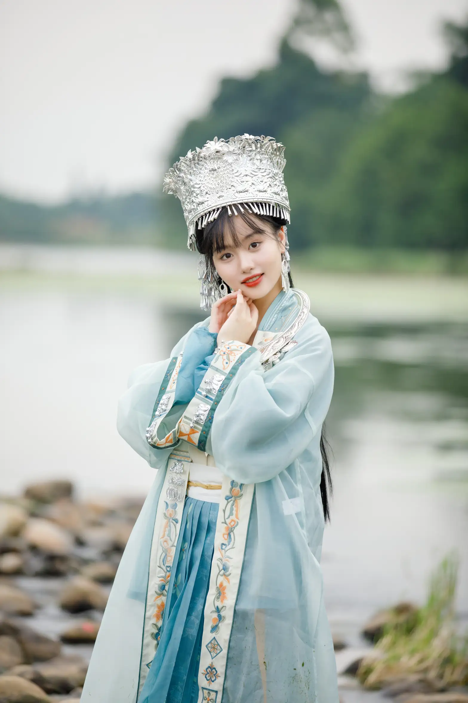 [艺图语] 2022.09.09 Vol.1906 – 苗疆少女 王大可#[22P]-5