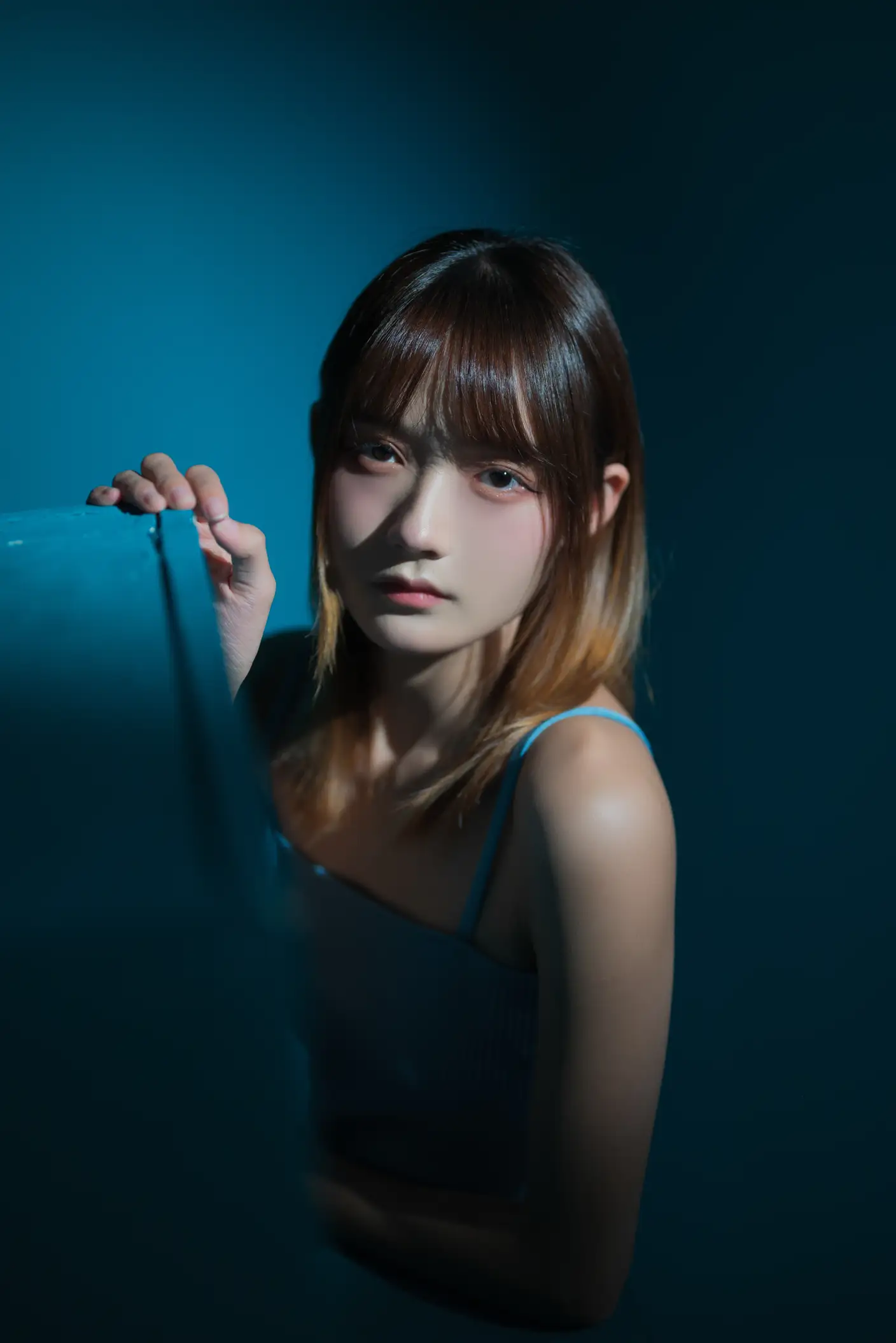 [艺图语] 2022.06.08 Vol.1121 – 抑郁的蓝房间 兔子Zzz不吃胡萝卜#[27P]-4