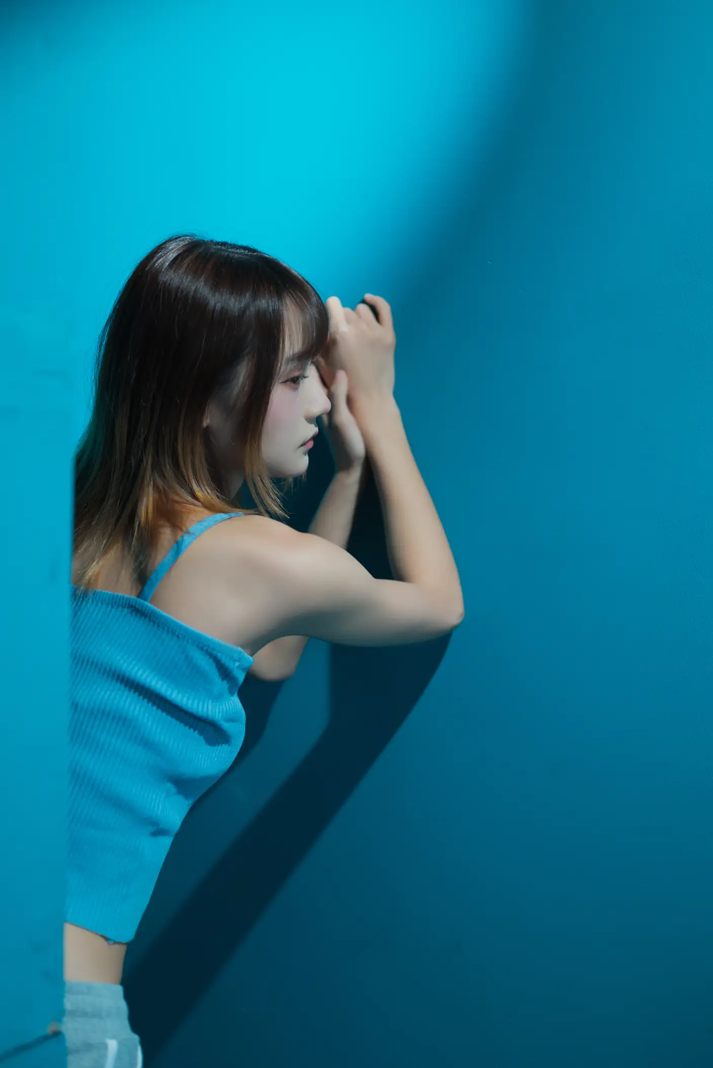 [艺图语] 2022.06.08 Vol.1121 – 抑郁的蓝房间 兔子Zzz不吃胡萝卜#[27P]-7