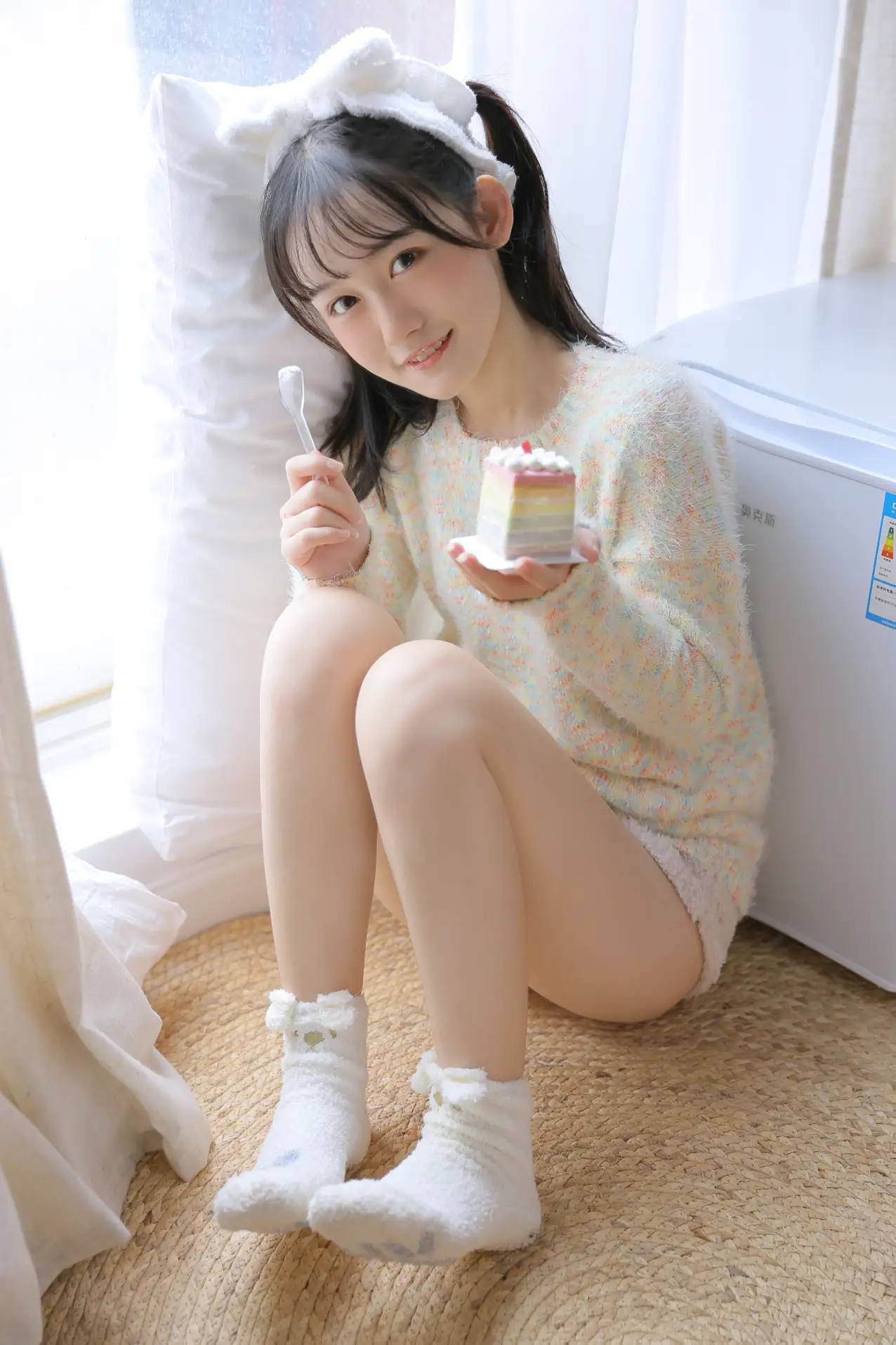 [艺图语] 2022.09.12 Vol.1934 – 甜甜蛋糕 满杯谌谌#[25P]-3