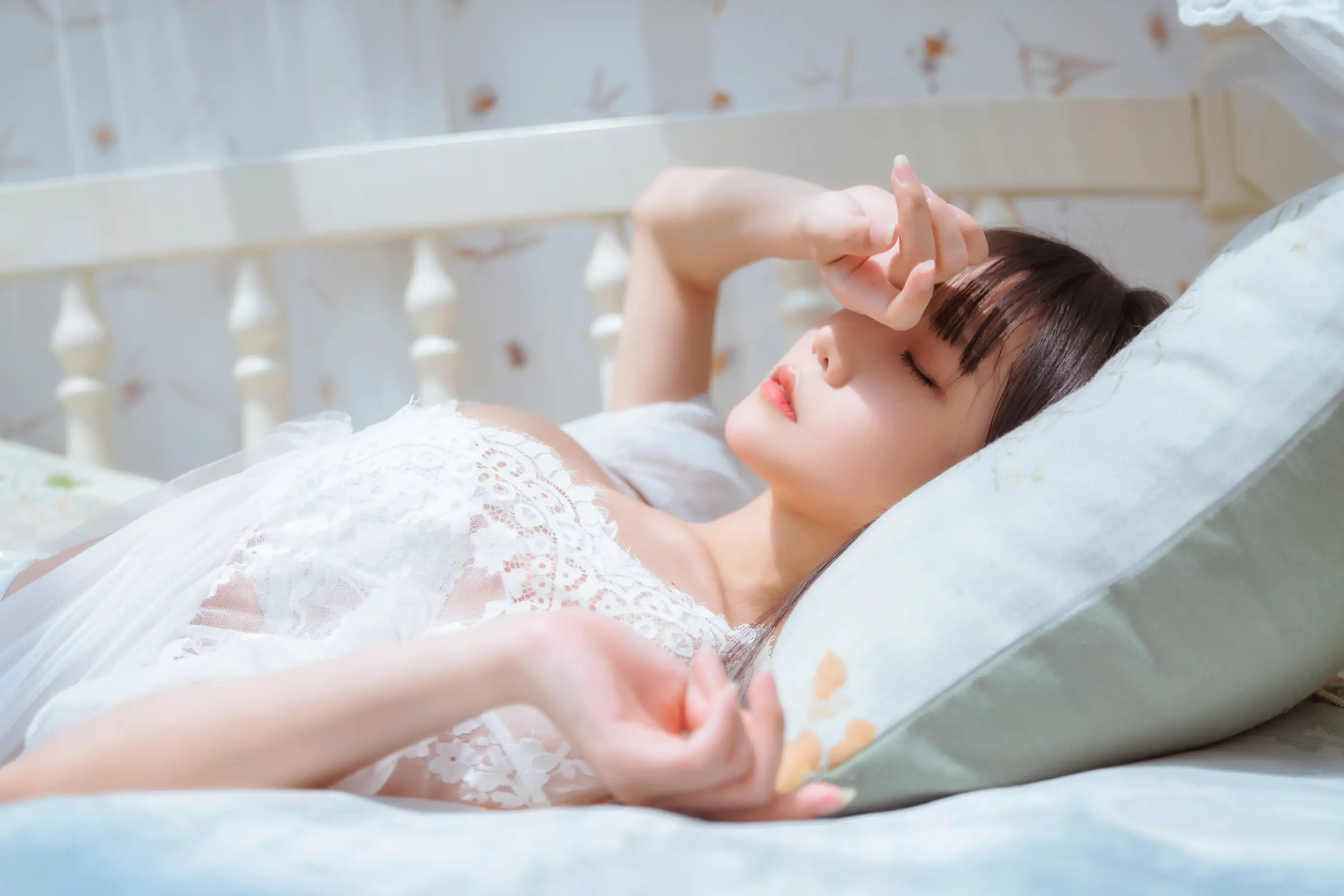 [艺图语] 2022.05.16 Vol.895 – 花房阳光少女 香草喵露露#[32P]-3