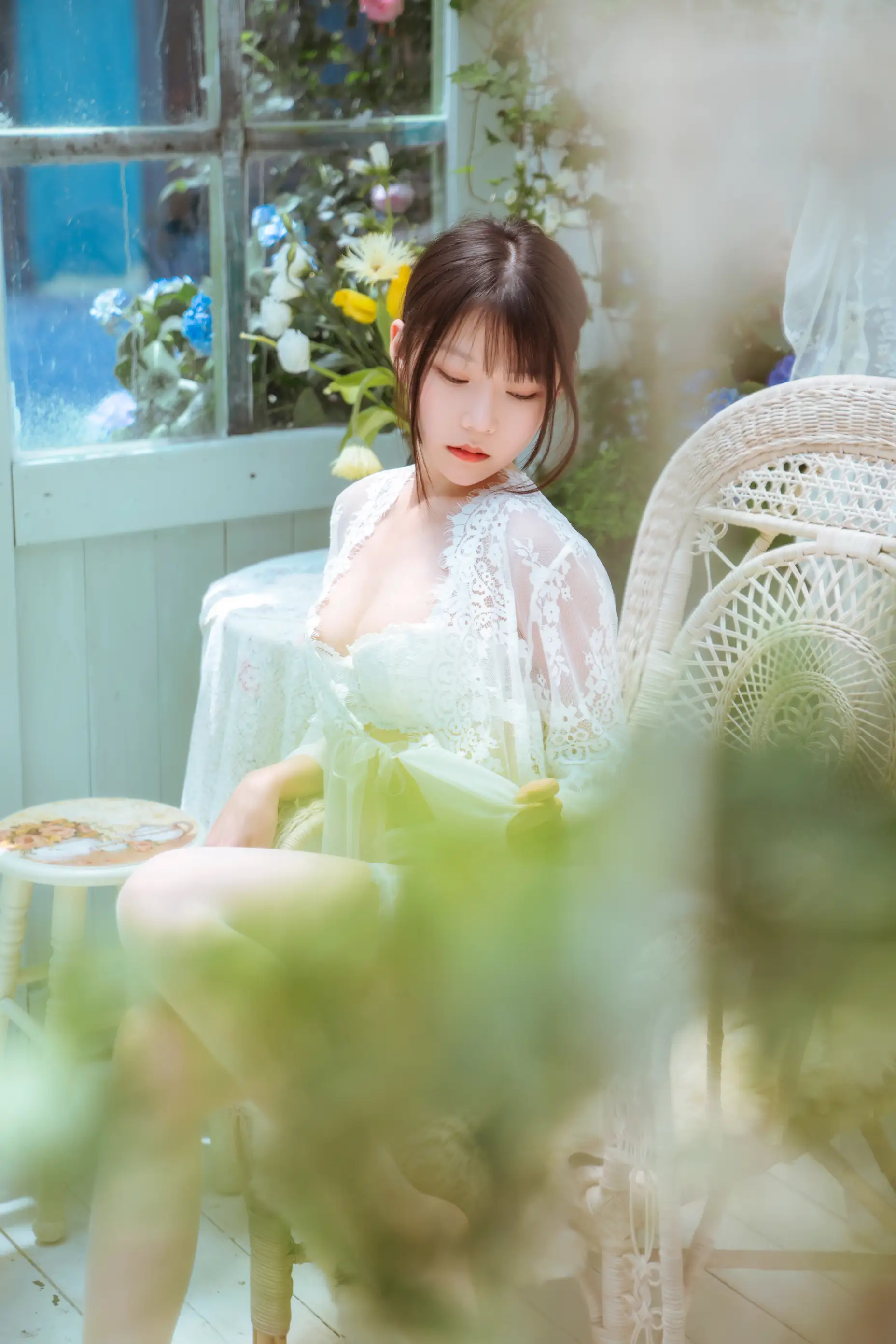 [艺图语] 2022.05.16 Vol.895 – 花房阳光少女 香草喵露露#[32P]-9
