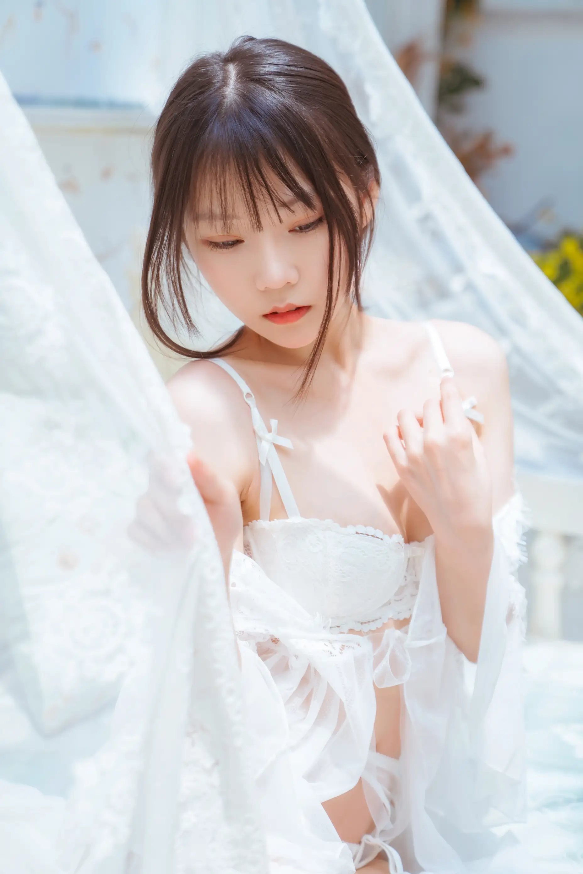 [艺图语] 2022.05.16 Vol.895 – 花房阳光少女 香草喵露露#[32P]-3