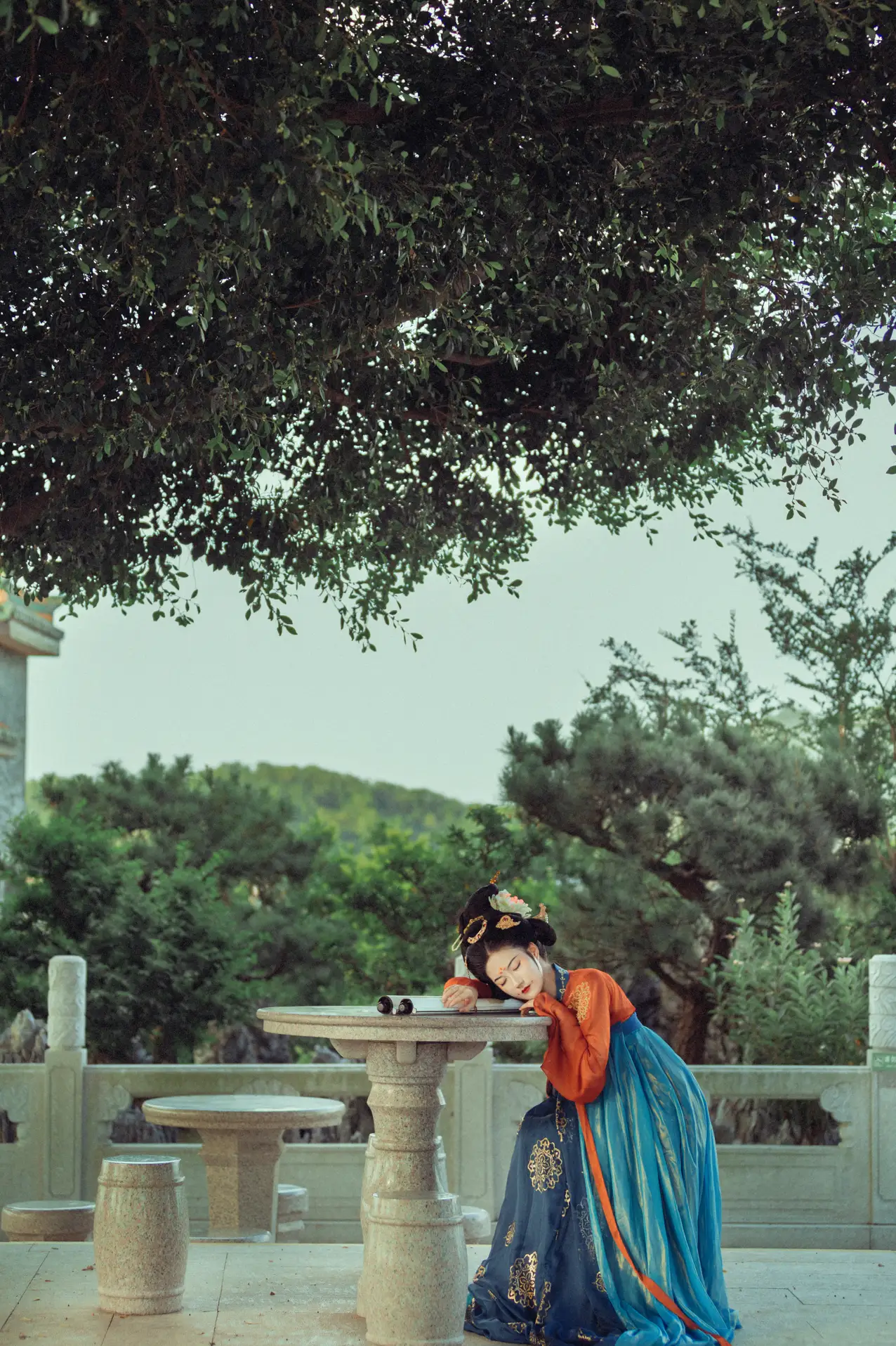 [艺图语] 2021.10.09 Vol.343 – 美人行 梦南#[23P]-5