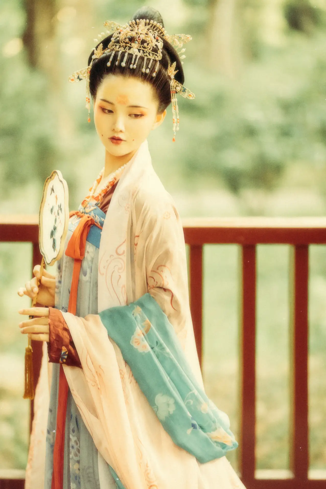 [艺图语] 2021.08.27 Vol.182 – 花想容 媛媛#[27P]-2