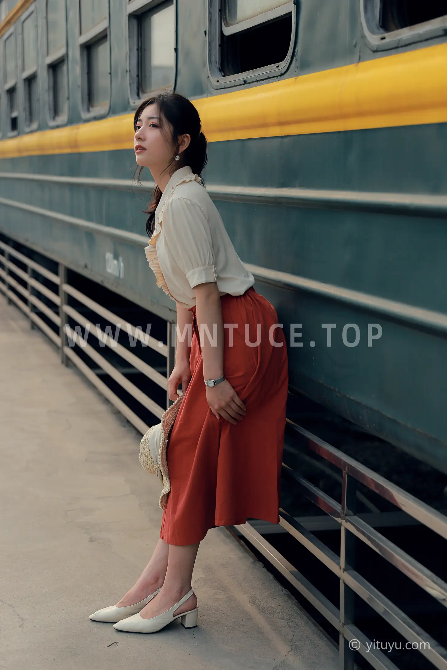 [艺图语] 2021.04.14 Vol.039 – 远方 HANA#[25P]-8