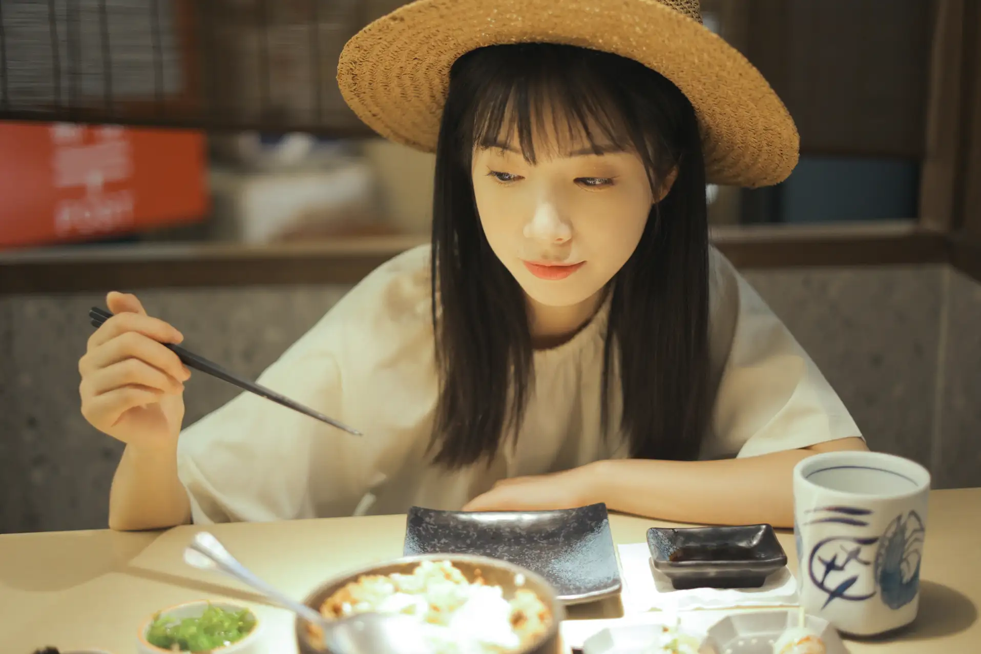 [艺图语] 2022.09.02 Vol.1855 – 沼津港食堂 一只阿梦崽#[43P]-4