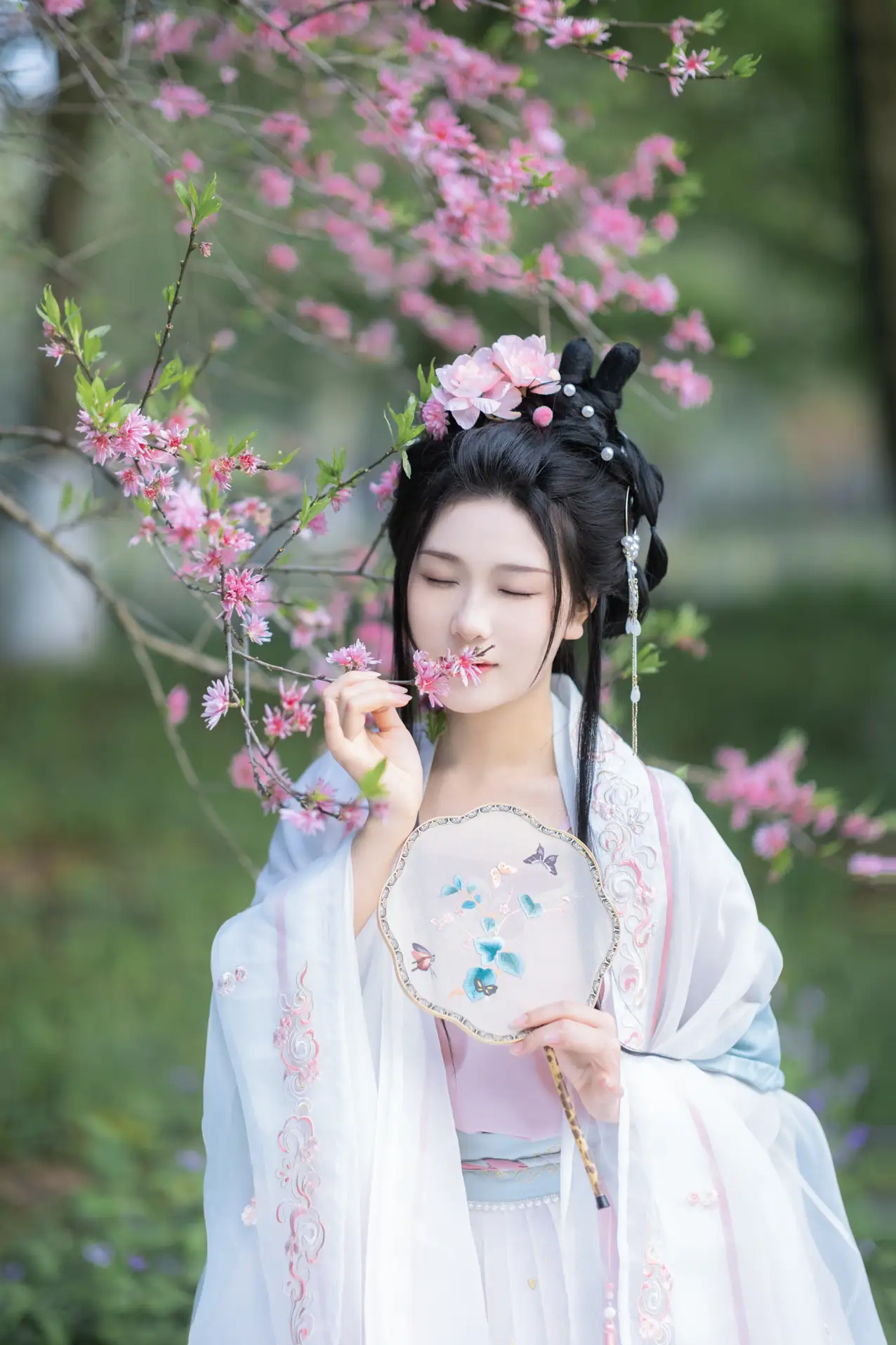 [艺图语] 2022.06.04 Vol.1077 – 花间 阿銧#[34P]-6